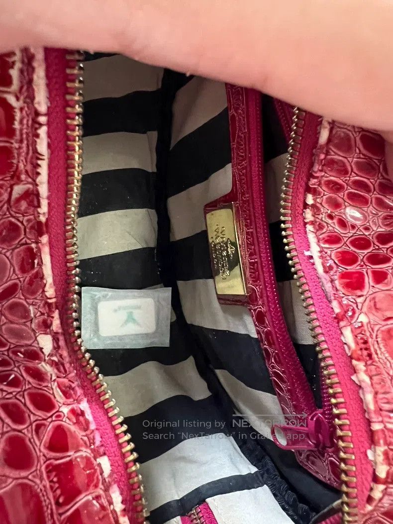 Vivienne Westwood Vivienne Westwood size os Epoxy heart-shaped bag Size ONE SIZE - 5 Thumbnail