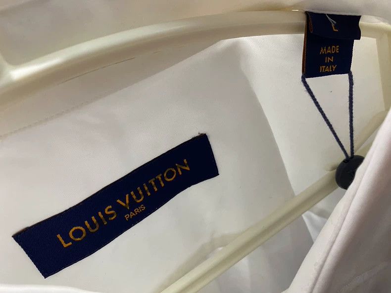 Louis Vuitton Louis Vuitton Neon Letter Shirt 2503-Nextarrow Size US L / EU 52-54 / 3 - 3 Thumbnail