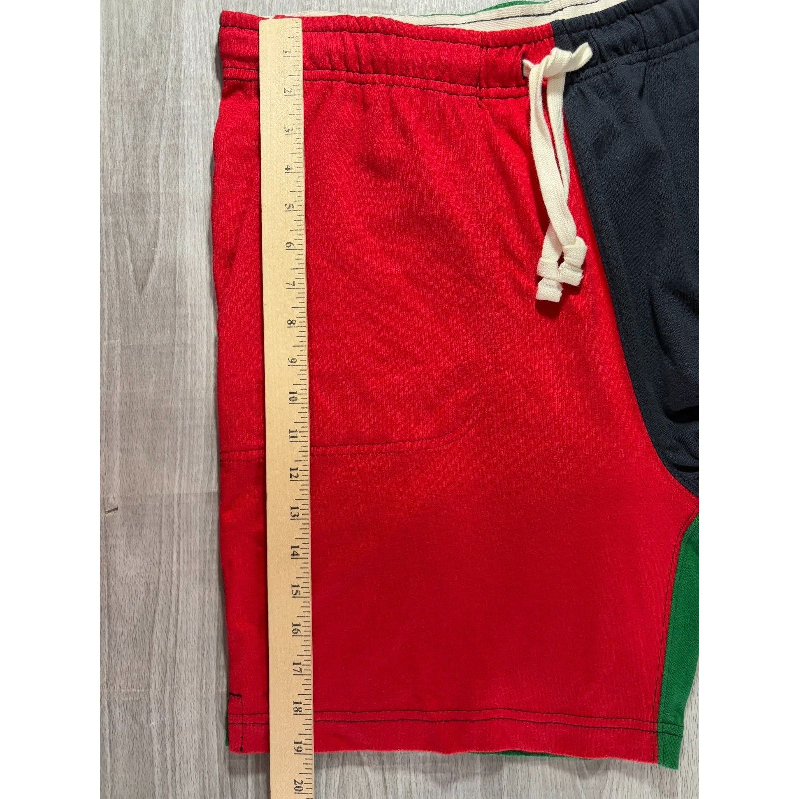 Todd Snyder Todd Snyder X Champion Warm Up Shorts Size M colorblock samp Size US 33 - 6 Thumbnail