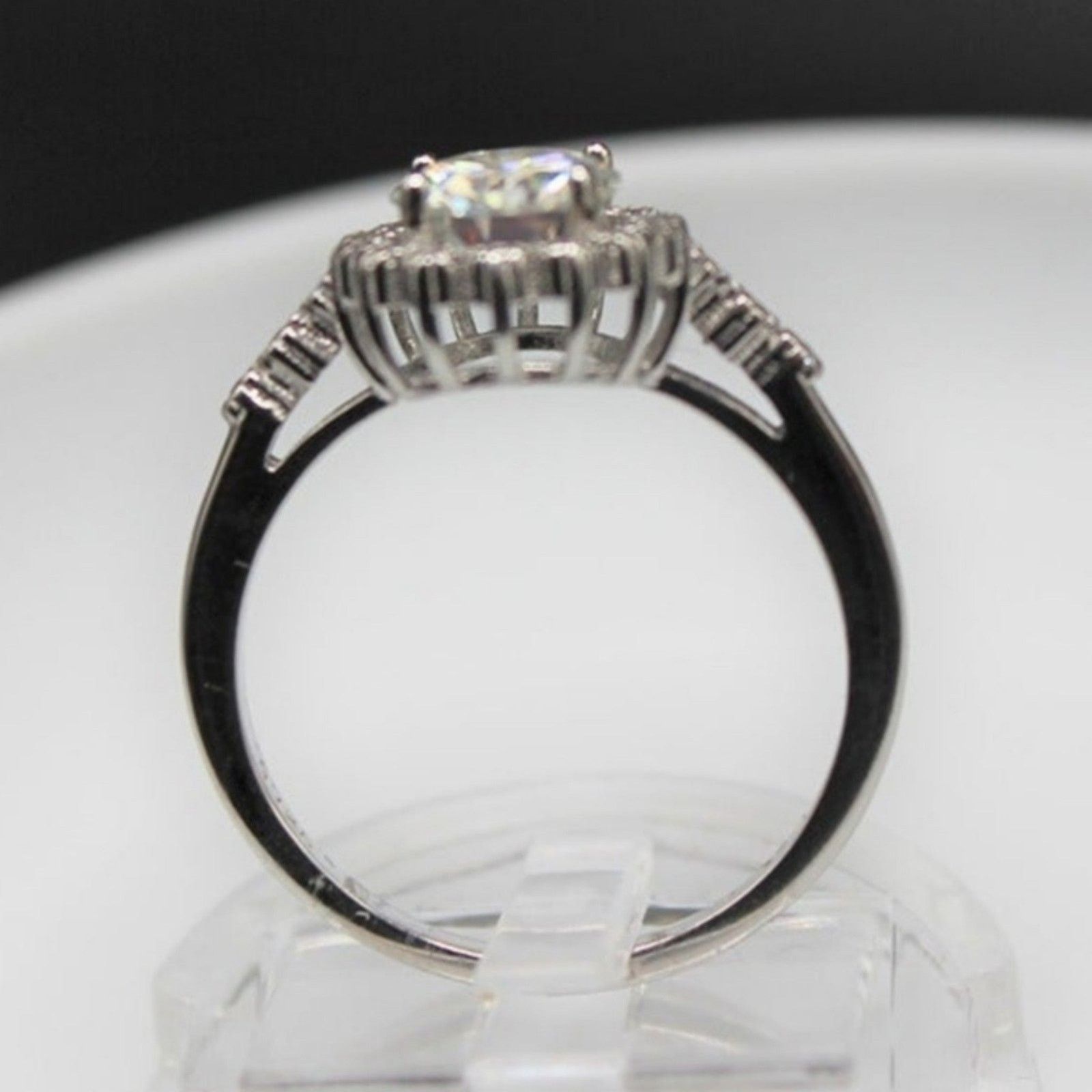 Other 1 Ct Moissanite Ring Halo-Style Flower Silver 6 Size ONE SIZE - 6 Thumbnail