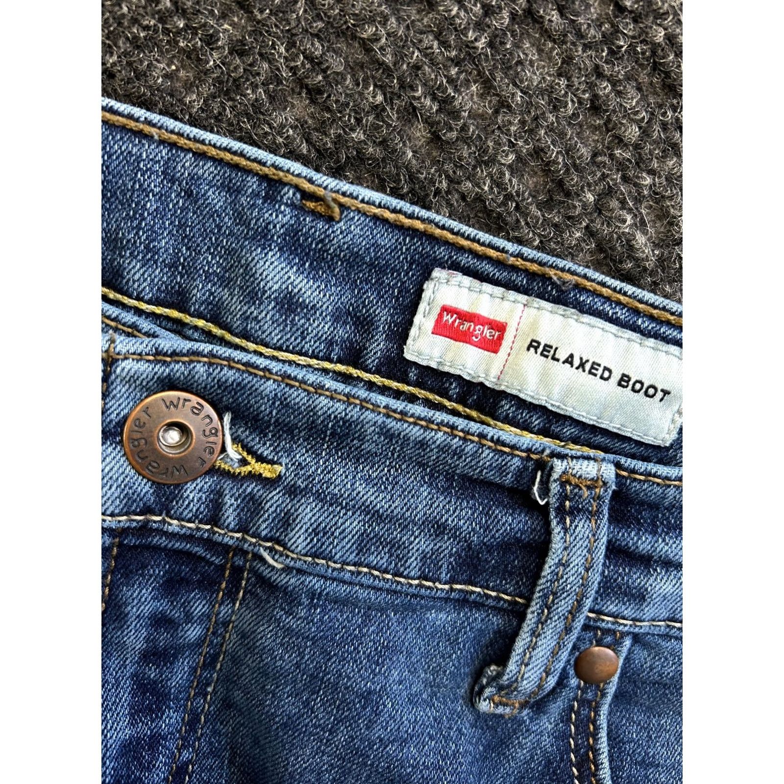 Wrangler Wrangler Relaxed Boot Jeans 36 x 30 Denim Cotton Blue 5-Pocket Wrangler Mens Bootcut Cowboy Western Signature Logo Raised Size US 36 / EU 52 - 3 Thumbnail