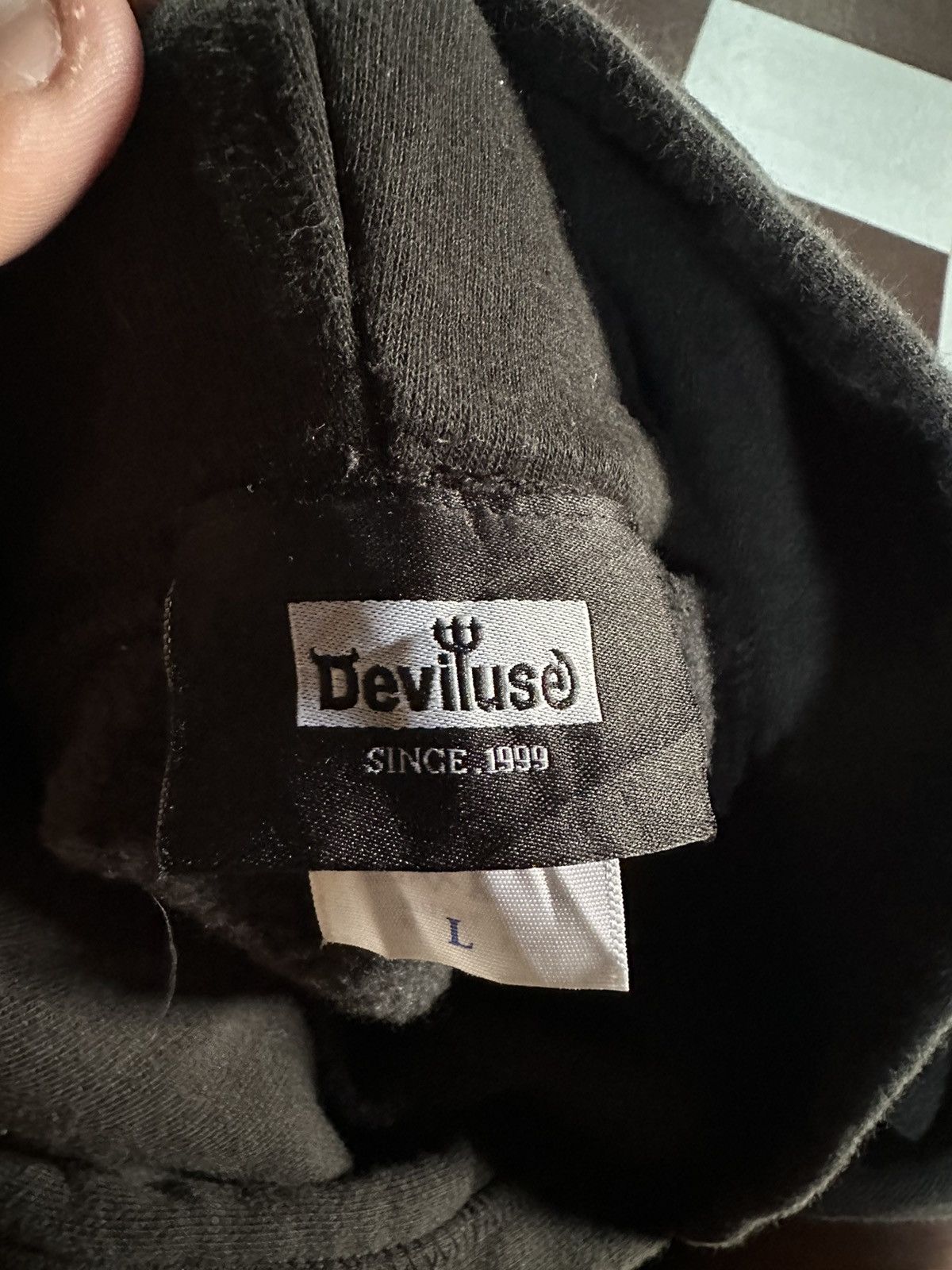 Japanese Brand Vintage Deviluse pullover hoodies Size US L / EU 52-54 / 3 - 5 Thumbnail