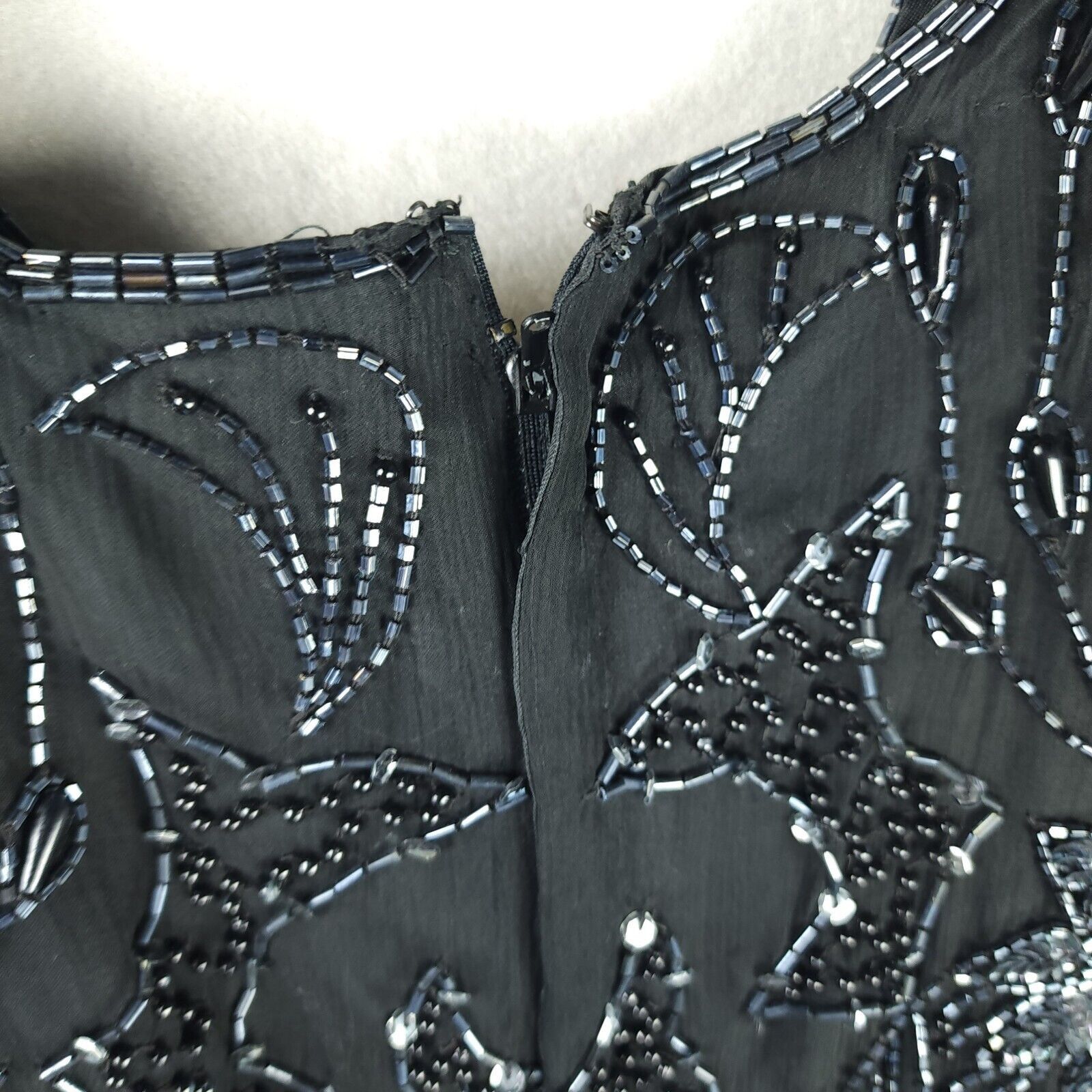 Vintage Robert Anthony Sequined Beaded Lined 100% Silk Dress P12 Size XL / US 12-14 / IT 48-50 - 9 Thumbnail