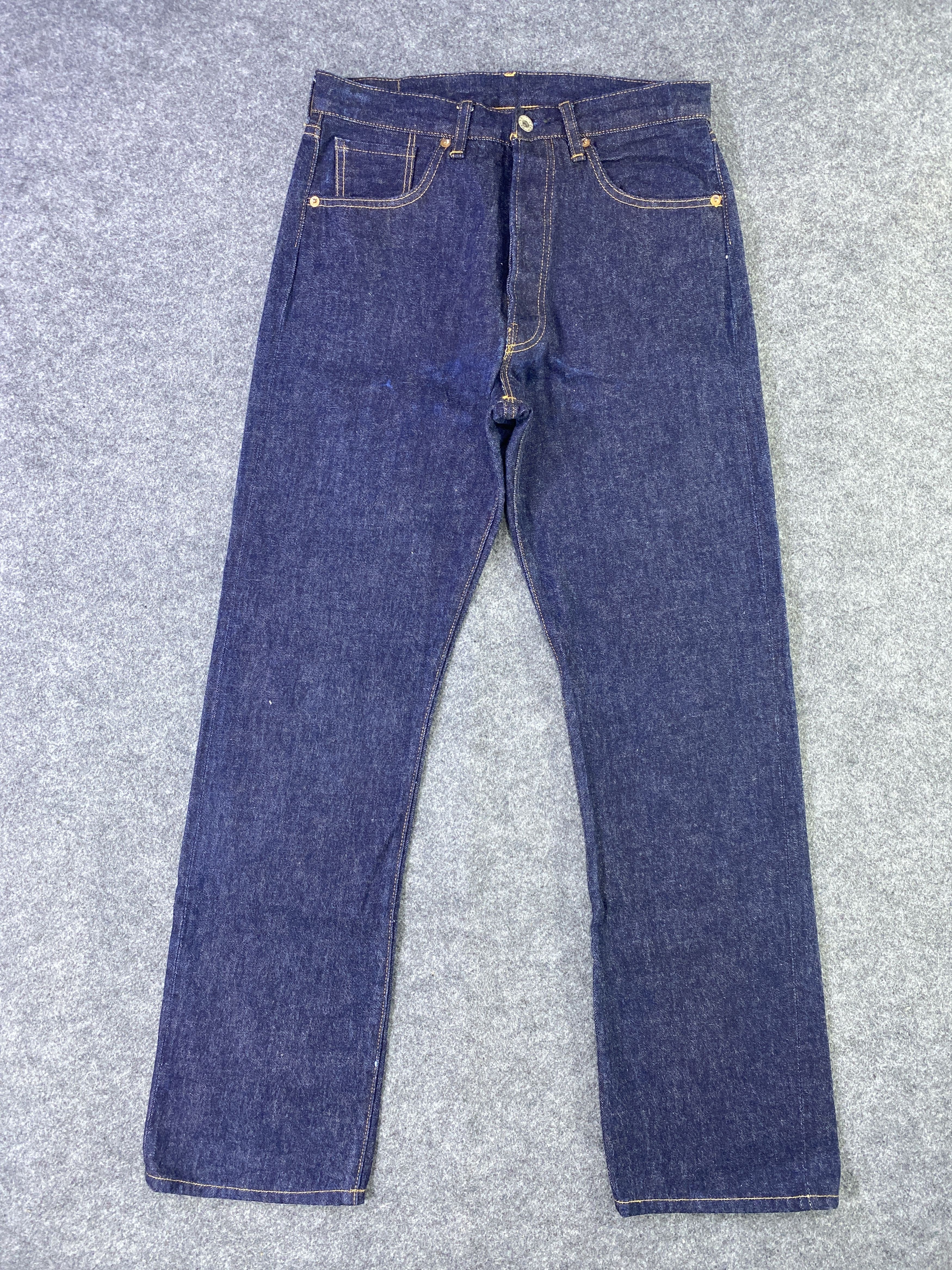 Levi's VINTAGE LEVI'S s501xx Big ‘E’ REDLINE BLUE JEANS-J889 Size US 29 - 1 Thumbnail