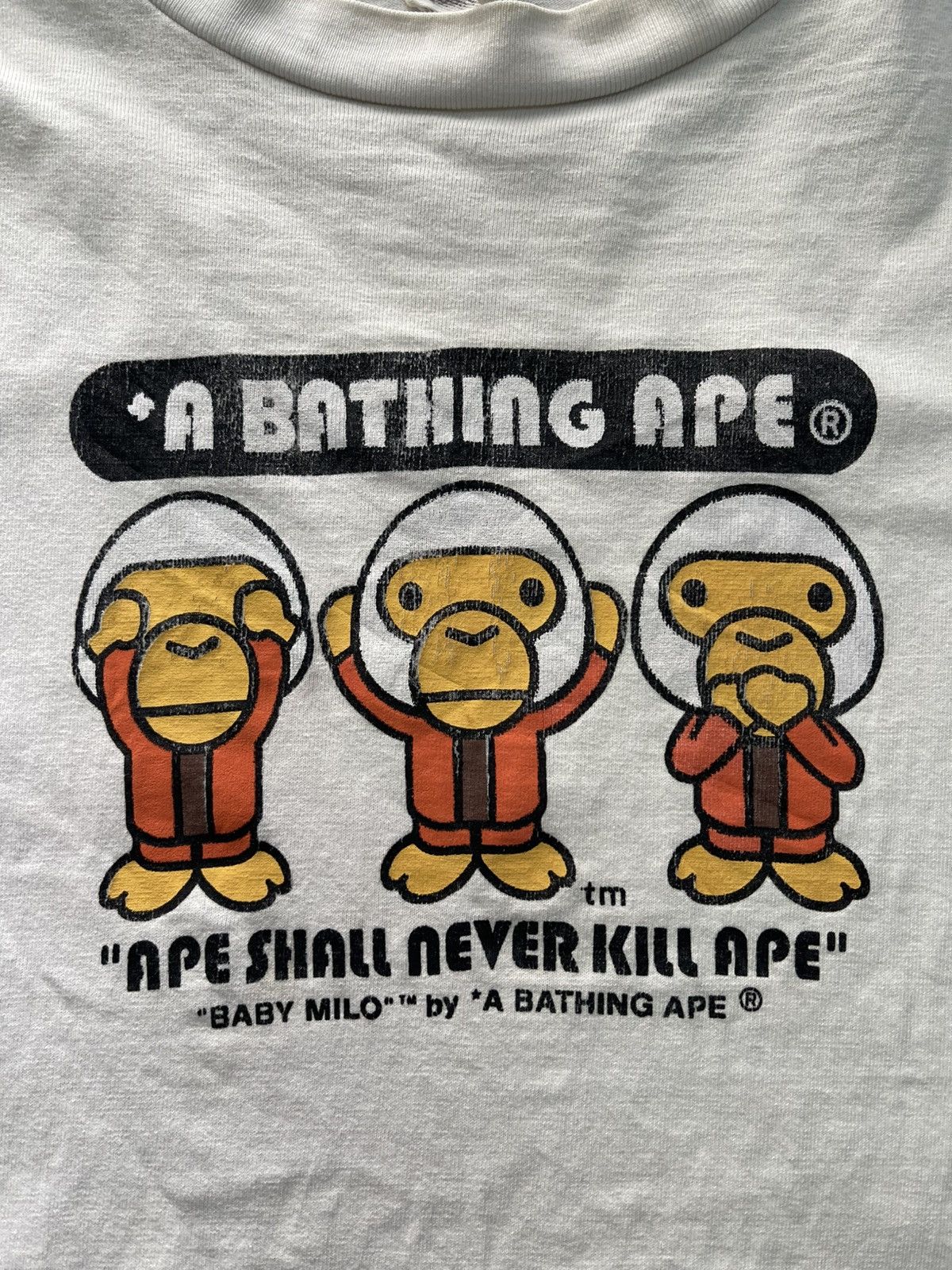 Bape VINTAGE BABY MILO A BATHING APE TEE VERY RARE Size US L / EU 52-54 / 3 - 2 Thumbnail