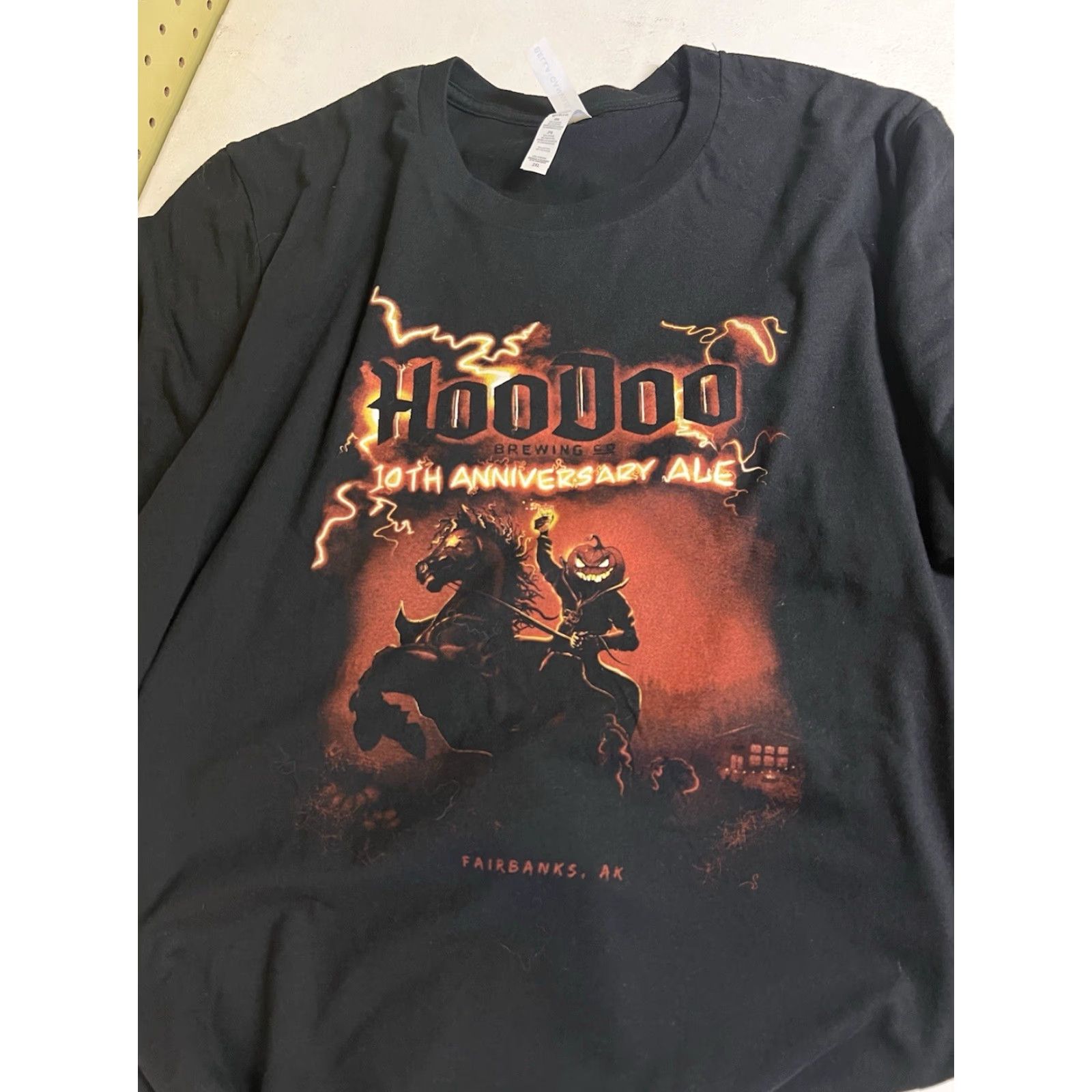 Vintage HooDoo Brewing Co. Fairbanks Alaska Beer Shirt 2XL Black Short Sleeve Mens Bella + Canvas Size US XXL / EU 58 / 5 - 3 Thumbnail