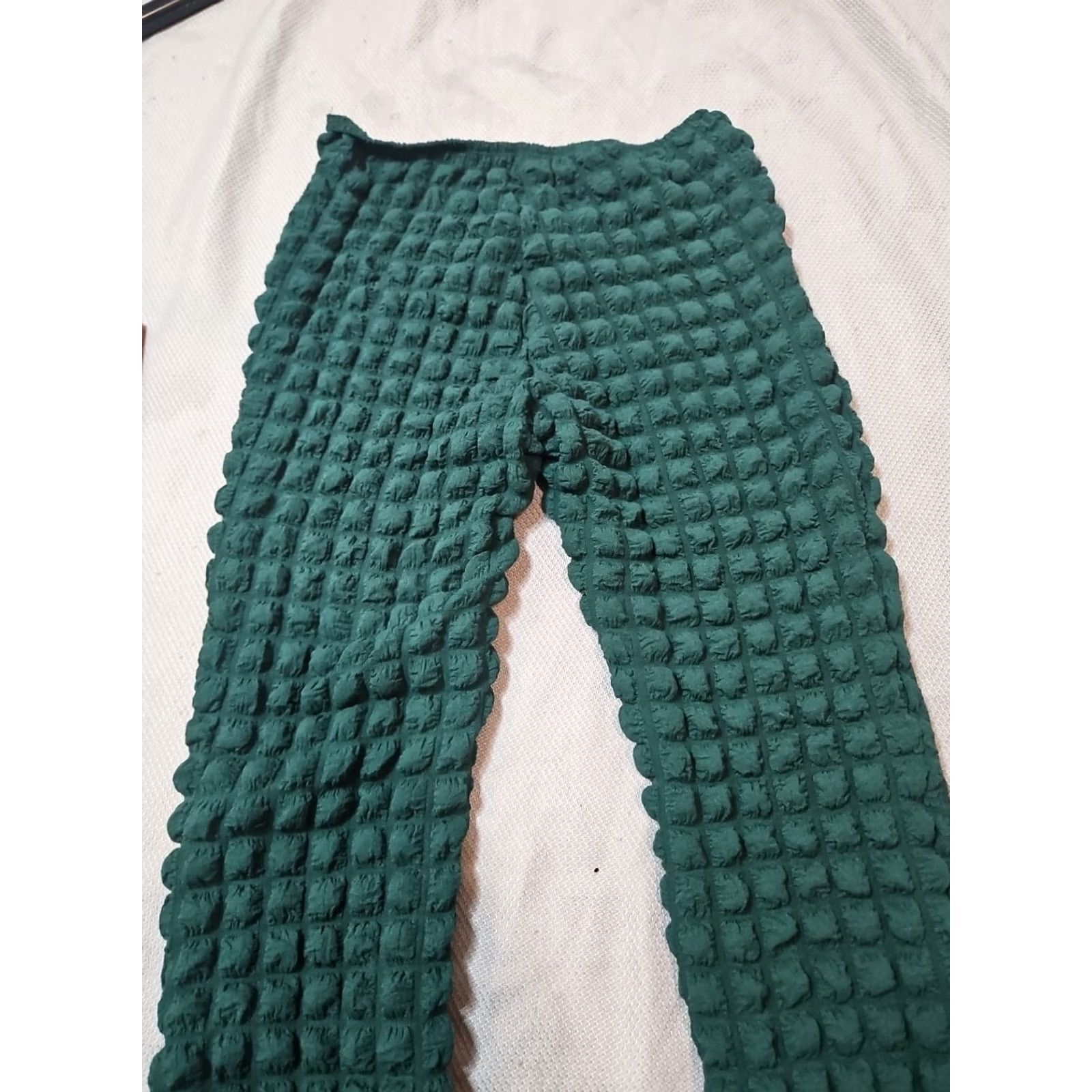 Shein SHEIN Pants Womens Size 4 Green Textured Stretch Ruched Pull On Flare Leg Shirt Size 27" / US 4 / IT 40 - 2 Thumbnail