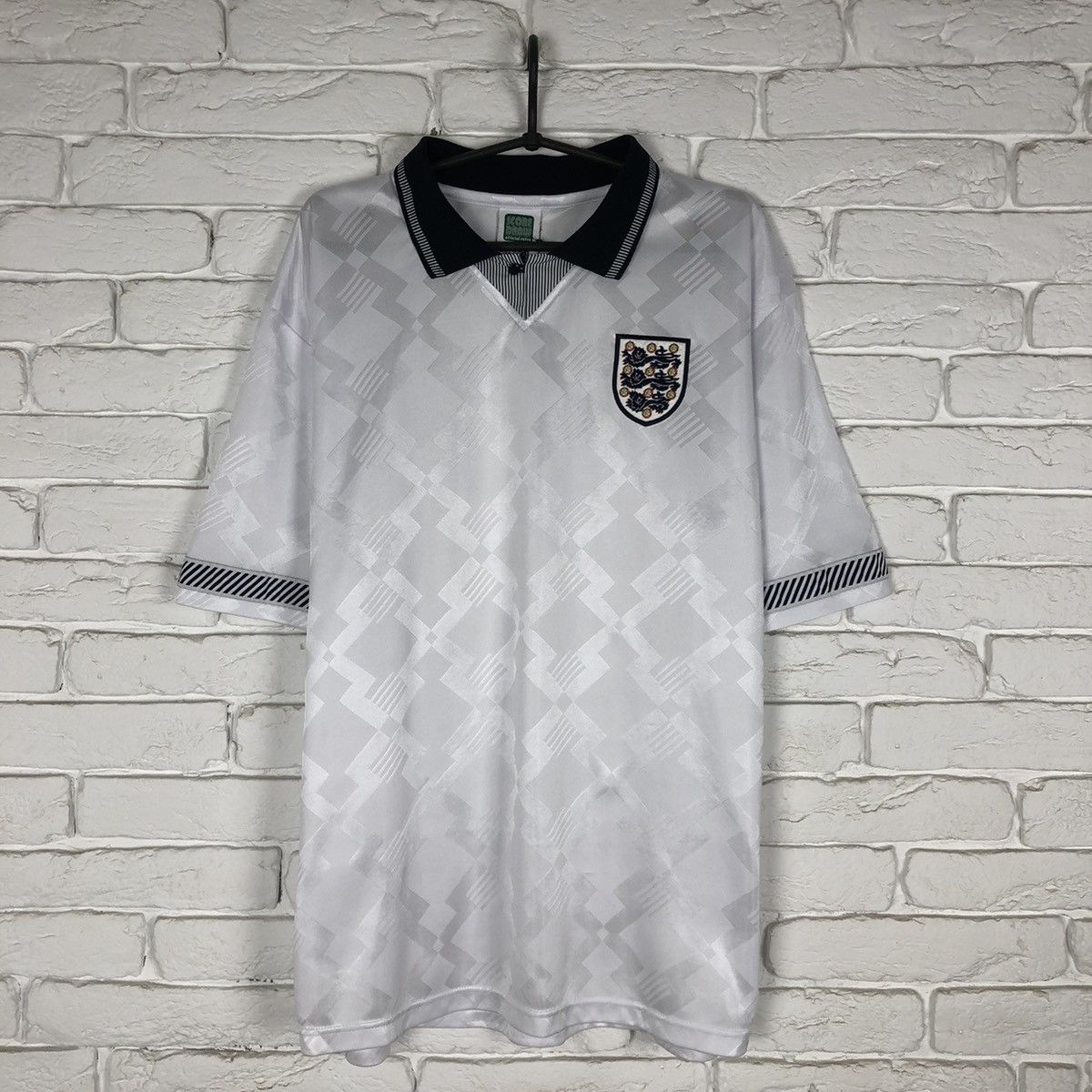 Other England National Team 1990 retro copy jersey draw score Size US XL / EU 56 / 4 - 1 Thumbnail