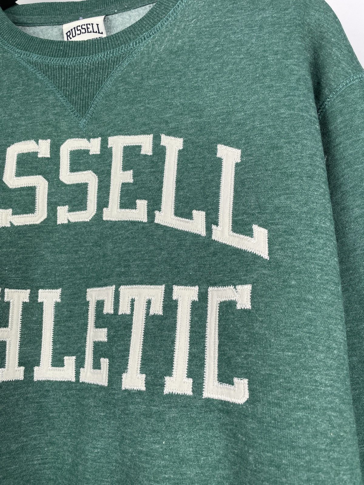 Russell Athletic × Vintage Vintage Russell Athletic Sweatshirt Size US L / EU 52-54 / 3 - 7 Thumbnail