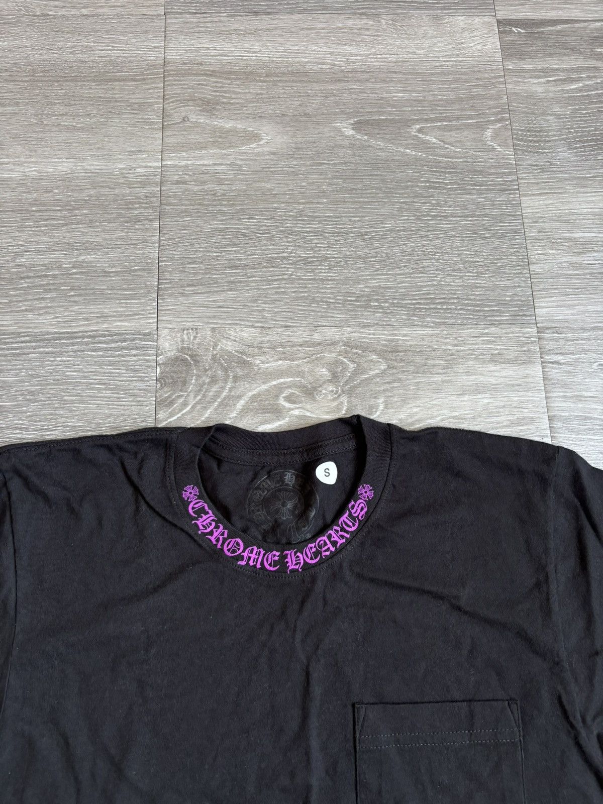 Chrome Hearts Chrome Hearts Black/Purple Neck Logo Tee Size US S / EU 44-46 / 1 - 4 Thumbnail