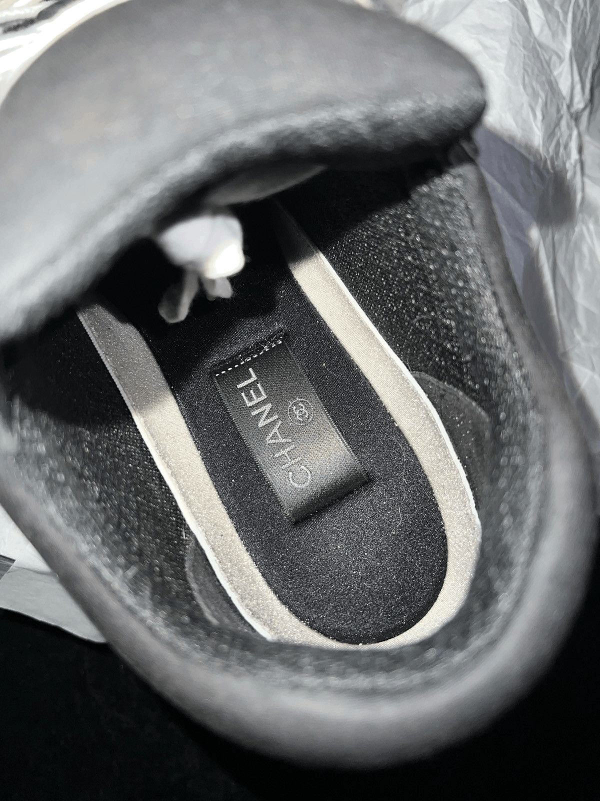 Chanel Chanel CC Trainer “BlackWhite” Size US 11 / EU 44 - 13 Thumbnail