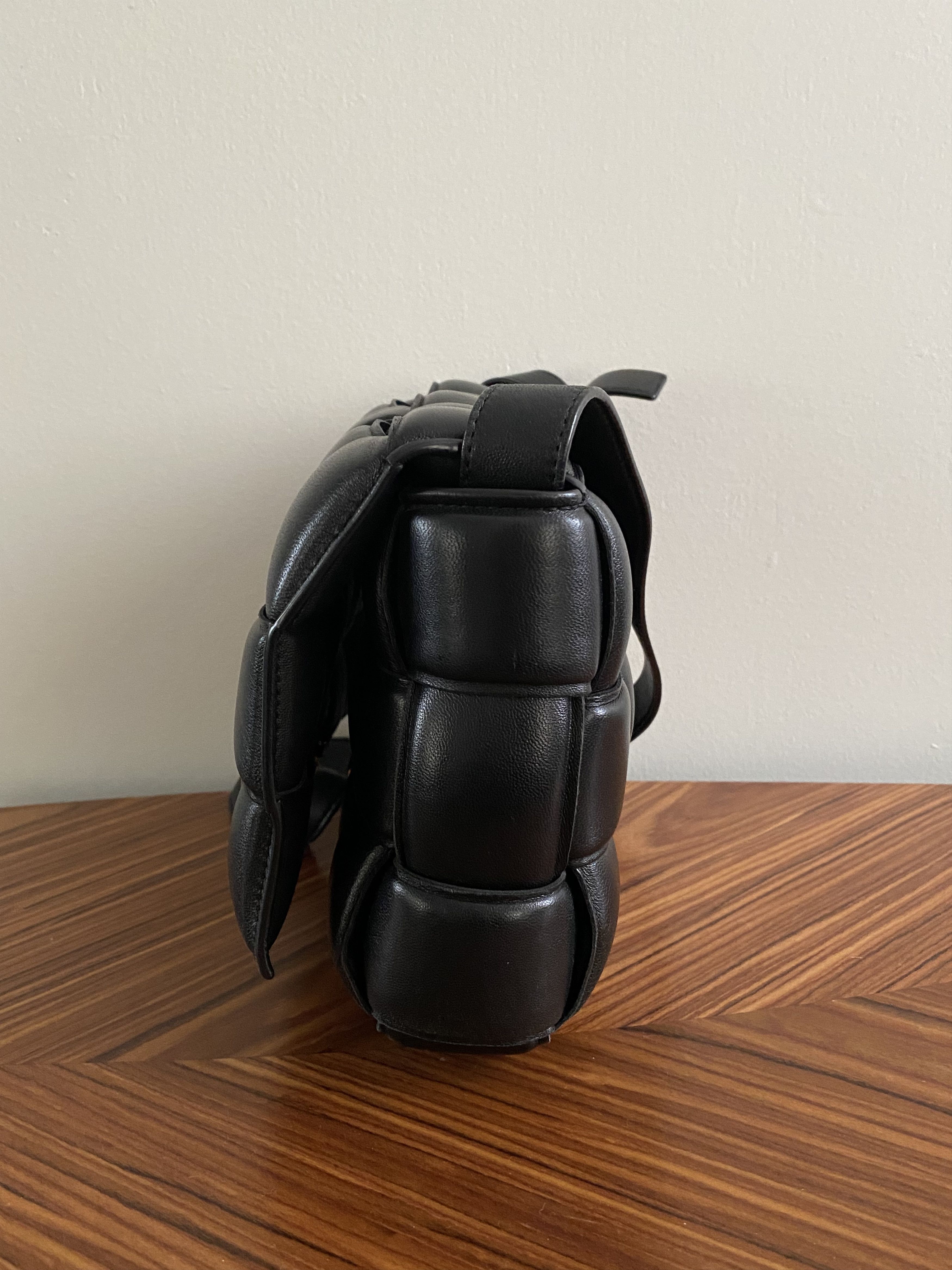 Bottega Veneta Padded Cassette (Classic) Size ONE SIZE - 2 Thumbnail