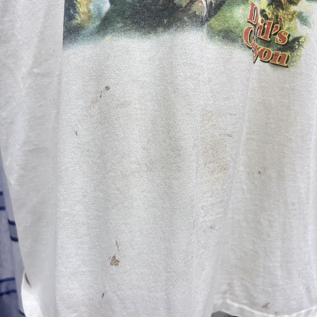 Band Tees Vintage 1997 Molly Hatchet Devil Canyon World Tour Tshirt Size US XL / EU 56 / 4 - 3 Thumbnail