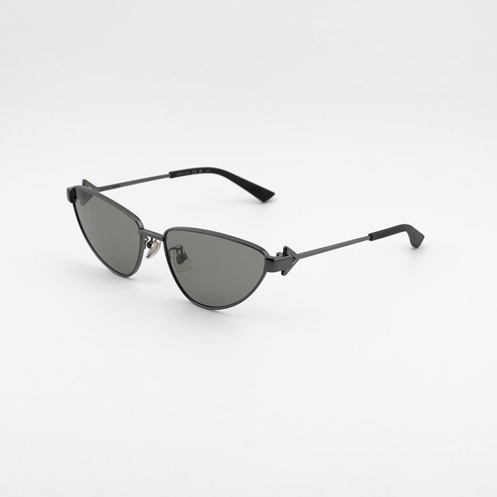 Bottega Veneta Bottega Veneta BV1186S 001 Sunglasses Ruthenium Cat Eye Fram Size ONE SIZE - 1 Thumbnail