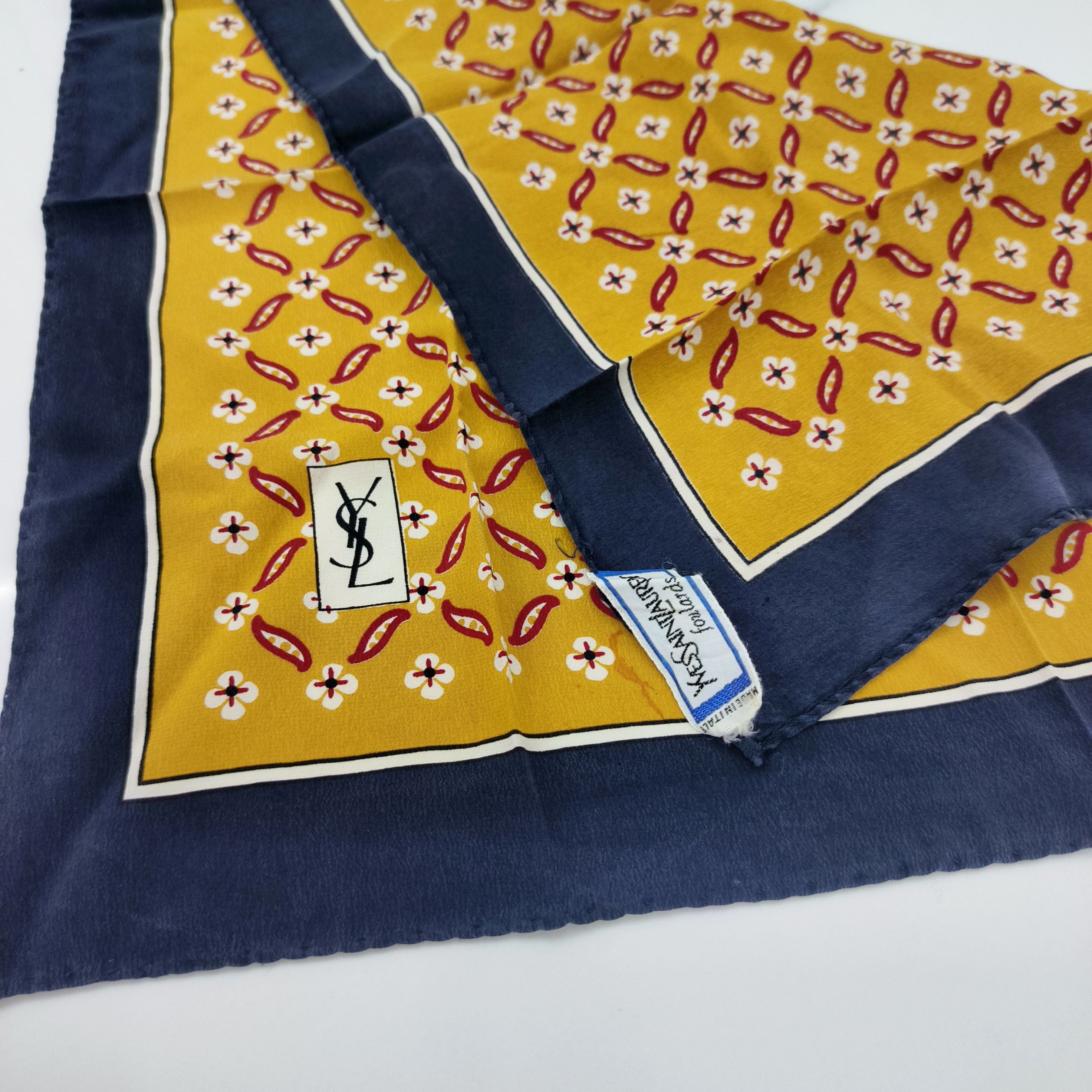 Yves Saint Laurent ysl silk handkerchief Size ONE SIZE - 3 Thumbnail