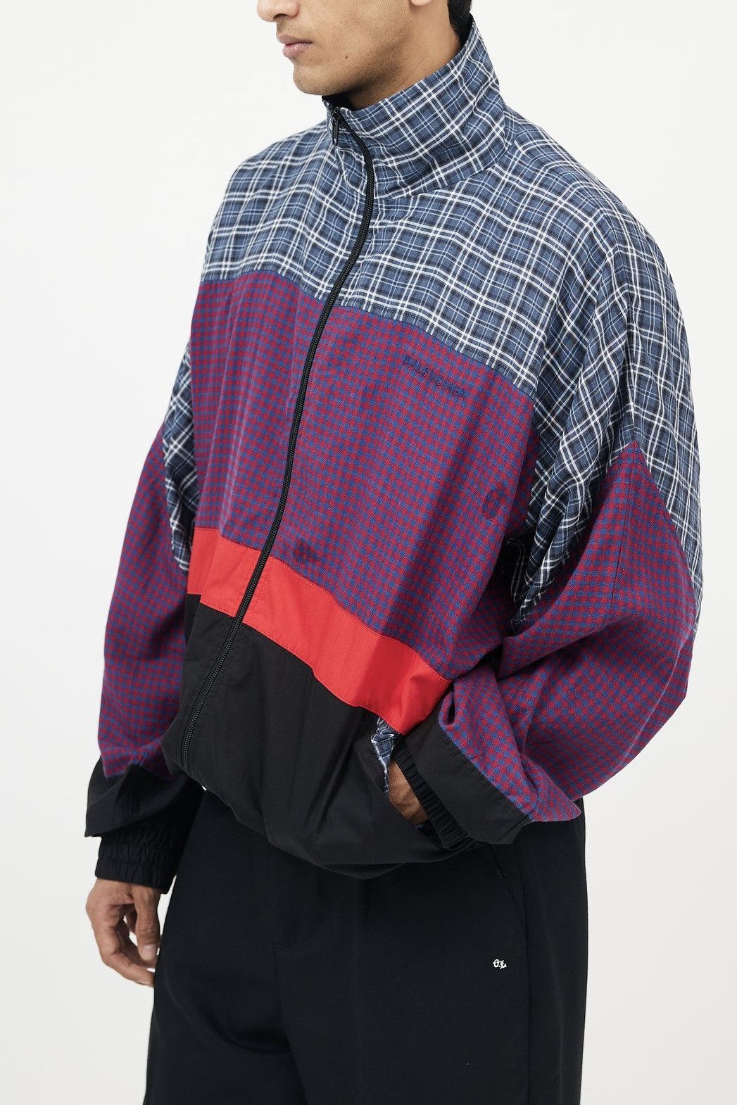 Balenciaga BALENCIAGA Multicolor Plaid windbreaker tracksuit jacket Size US S / EU 44-46 / 1 - 1 Thumbnail
