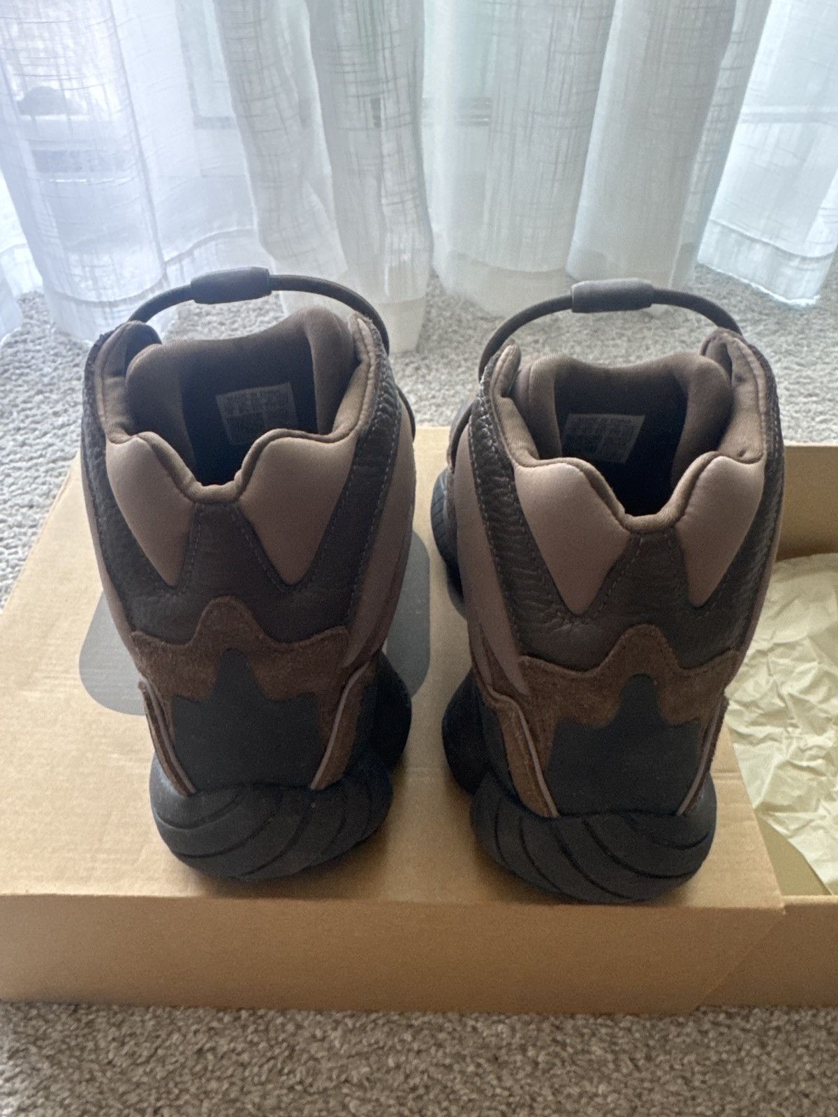 Yeezy Yeezy 500 High taupe/black size 9M Size US 9 / EU 42 - 4 Thumbnail