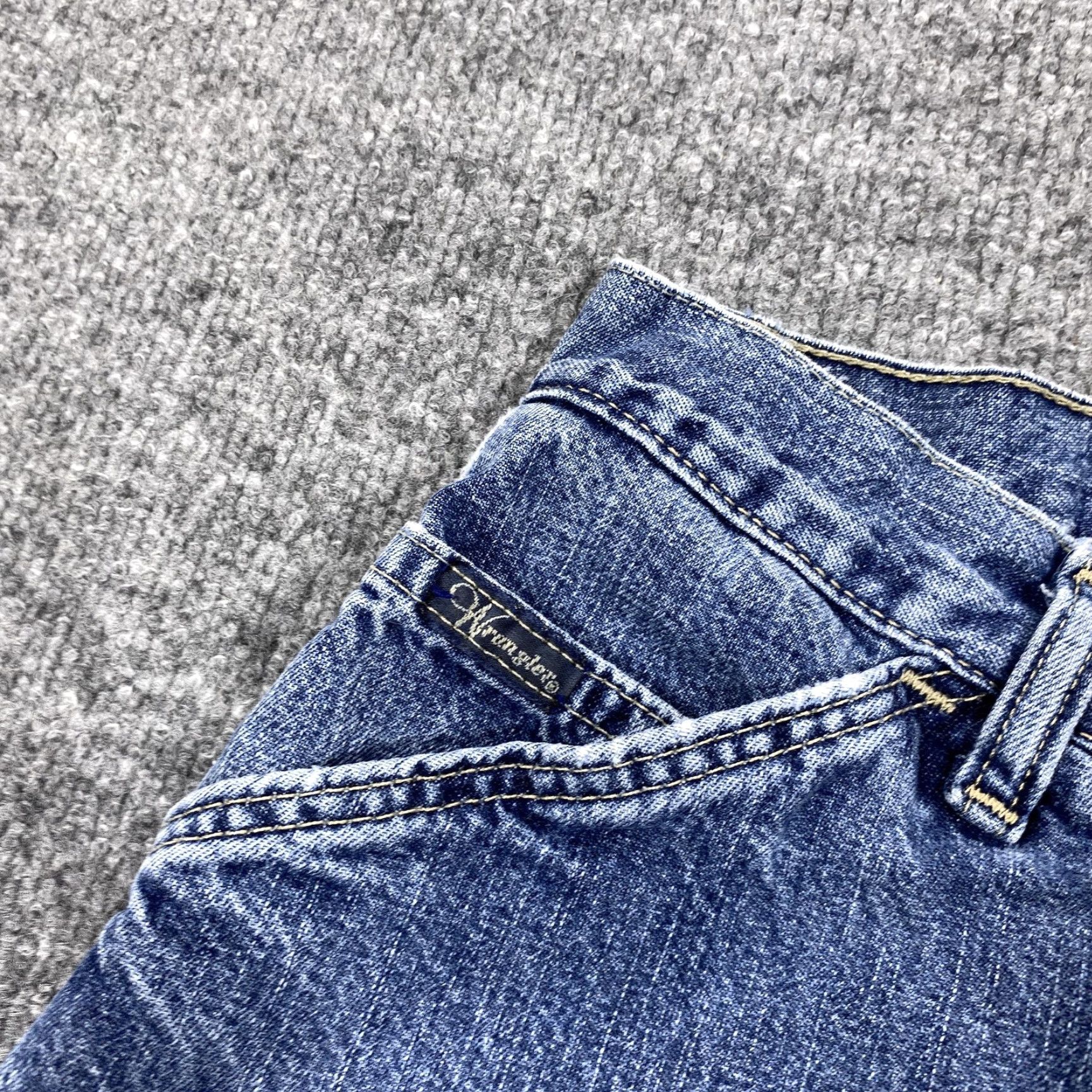 Wrangler Wrangler Cut-Off Shorts Womens 32 Blue Denim Relaxed Fit Fringe 5-Pocket Size 24" / US 00 / IT 34 - 2 Thumbnail