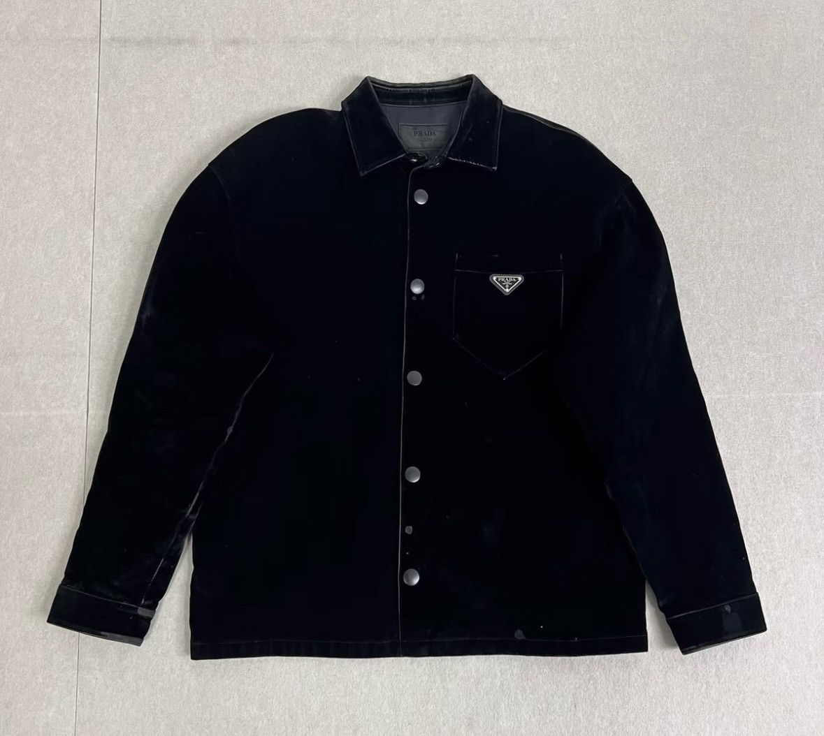 Prada PRADA23ss Velvet Suede Metal Triangle Long Sleeve 2503-Next Size US L / EU 52-54 / 3 - 1 Thumbnail