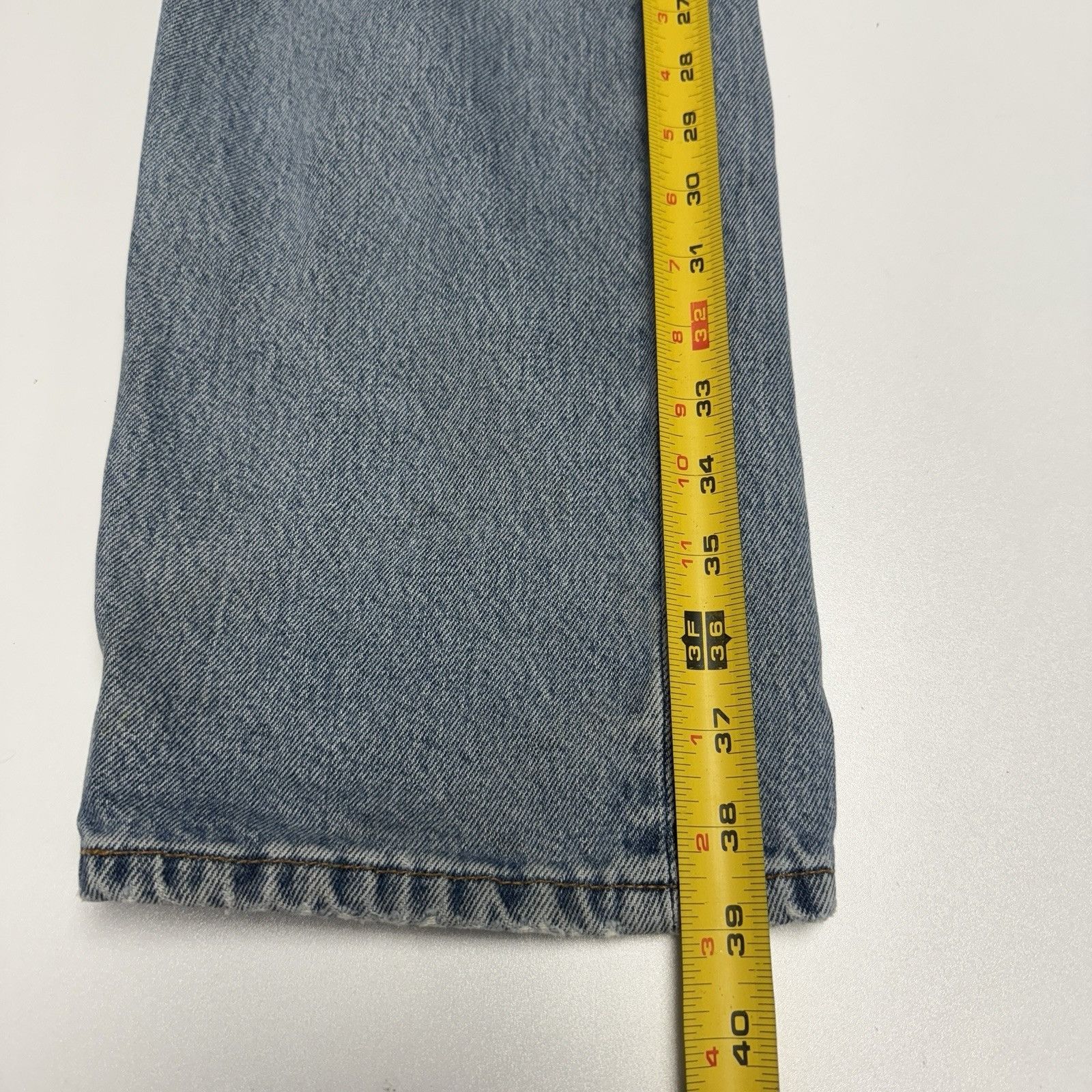Levi's Vintage Levi’s 501 Jeans Mens 36x30 (34x28.5) Button Fly Den Size US 36 / EU 52 - 20 Thumbnail