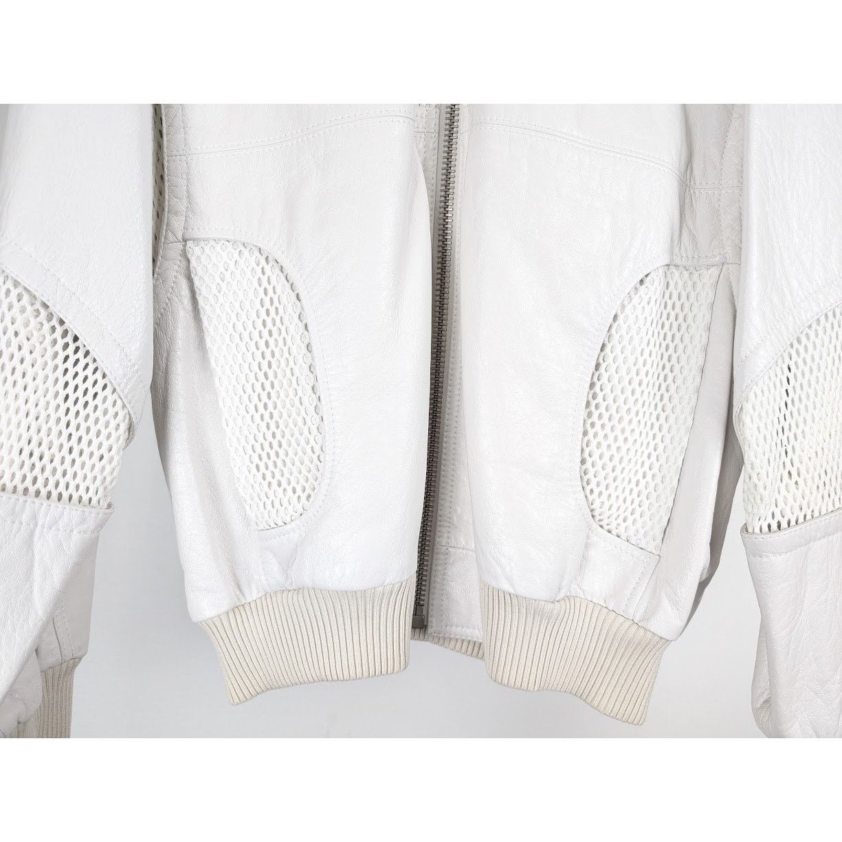Celine o1rshd1 Oversize Blouson in White Size US M / EU 48-50 / 2 - 6 Thumbnail