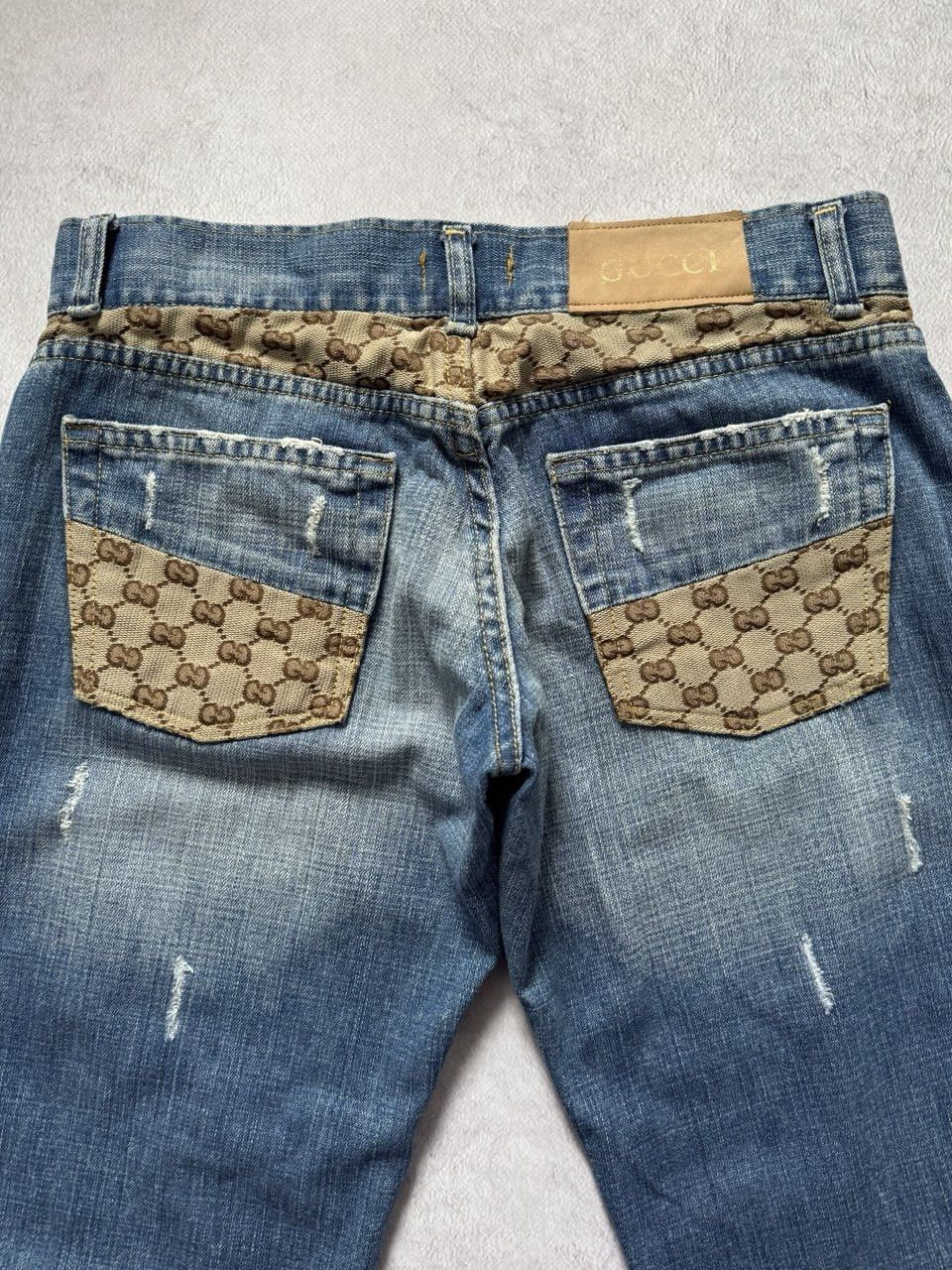 Vintage Gucci style GG embroidery patch flared low-rise jeans Size 28" / US 6 / IT 42 - 3 Thumbnail