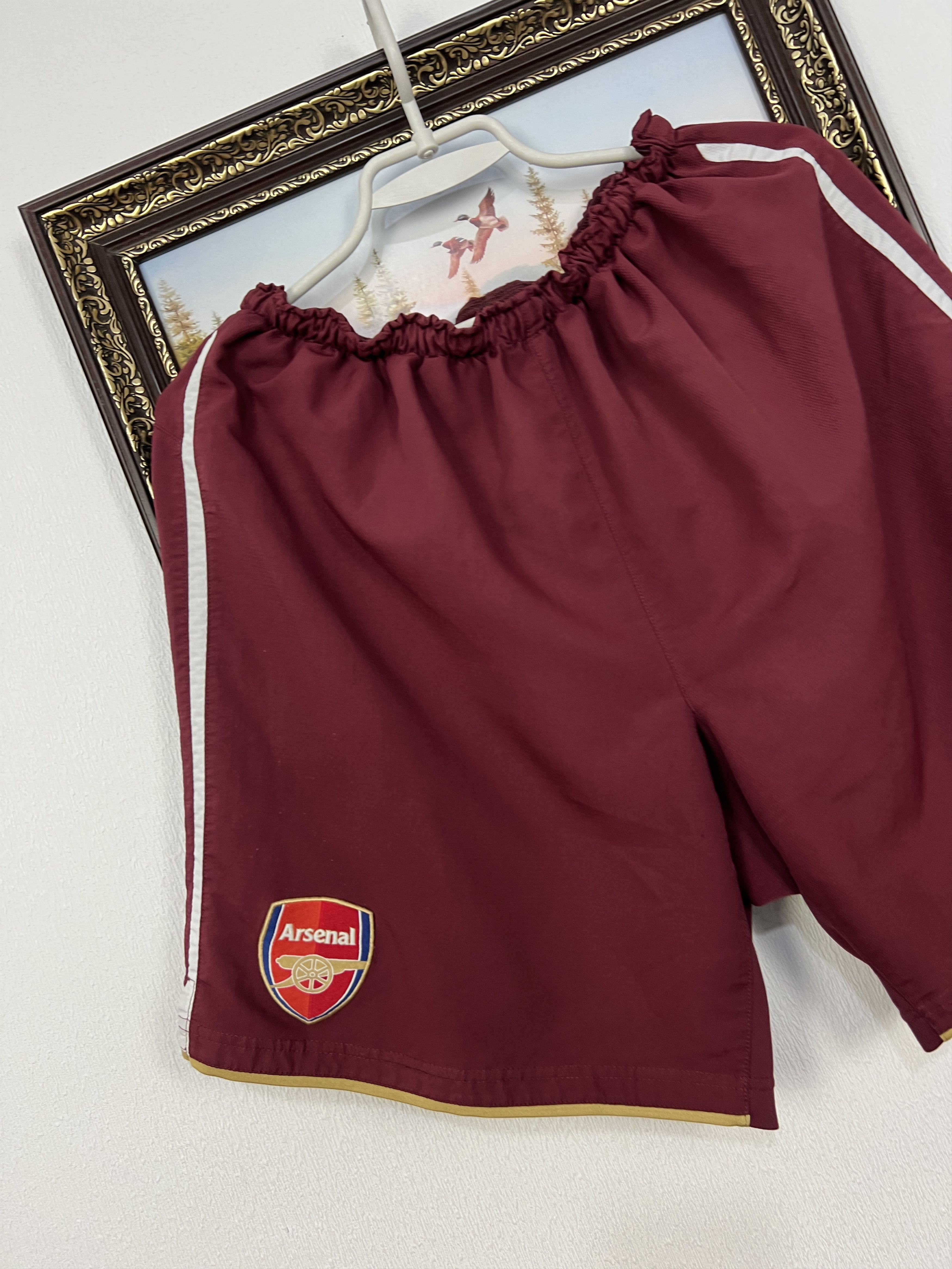 Nike Vintage Nike Arsenal Football Shorts Burgundy Highbury L Size US 34 / EU 50 - 2 Thumbnail
