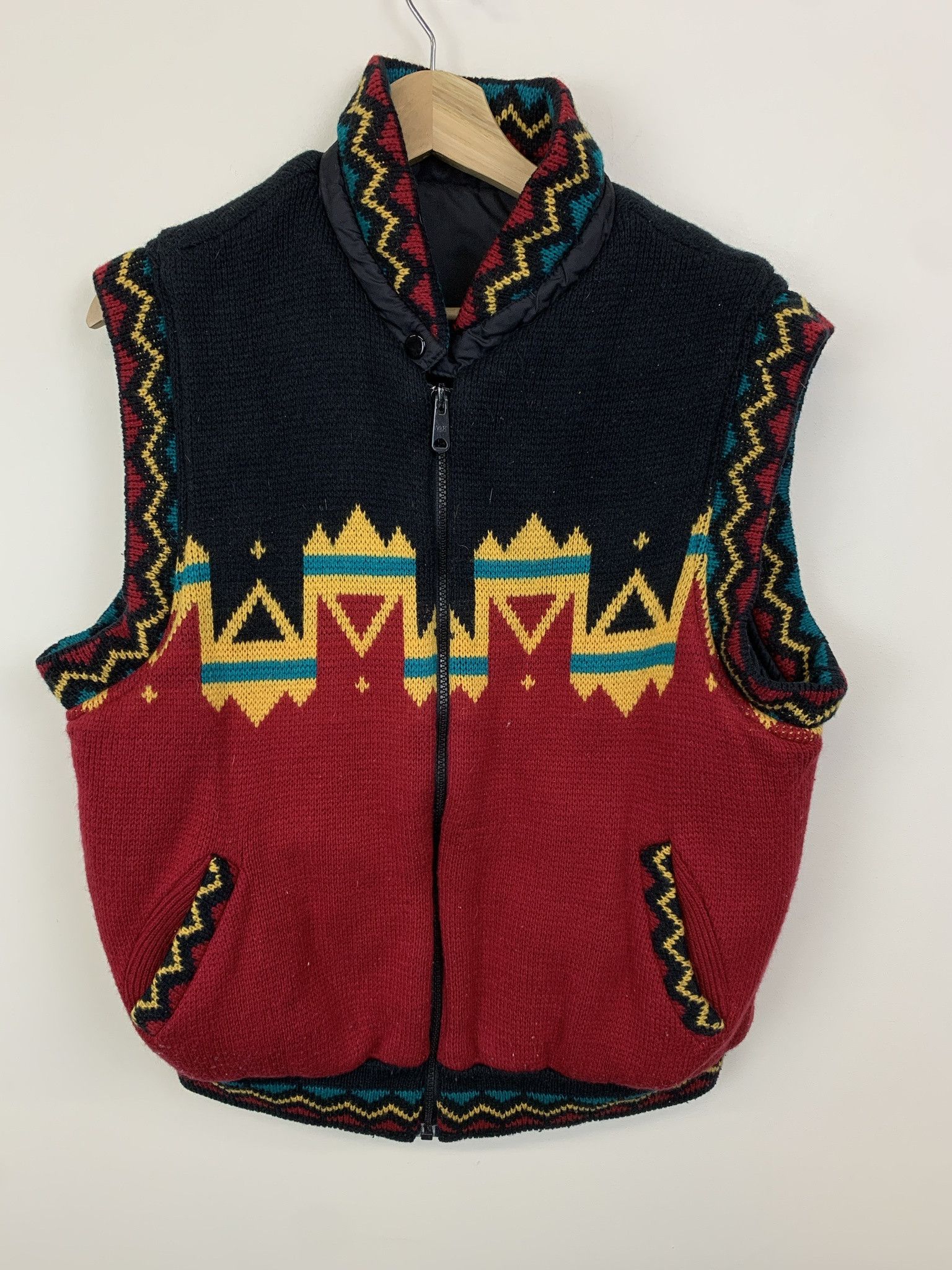 Other Vintage 90s Navajo Print Knit Zip Reversible Vest Size S Size US S / EU 44-46 / 1 - 1 Thumbnail