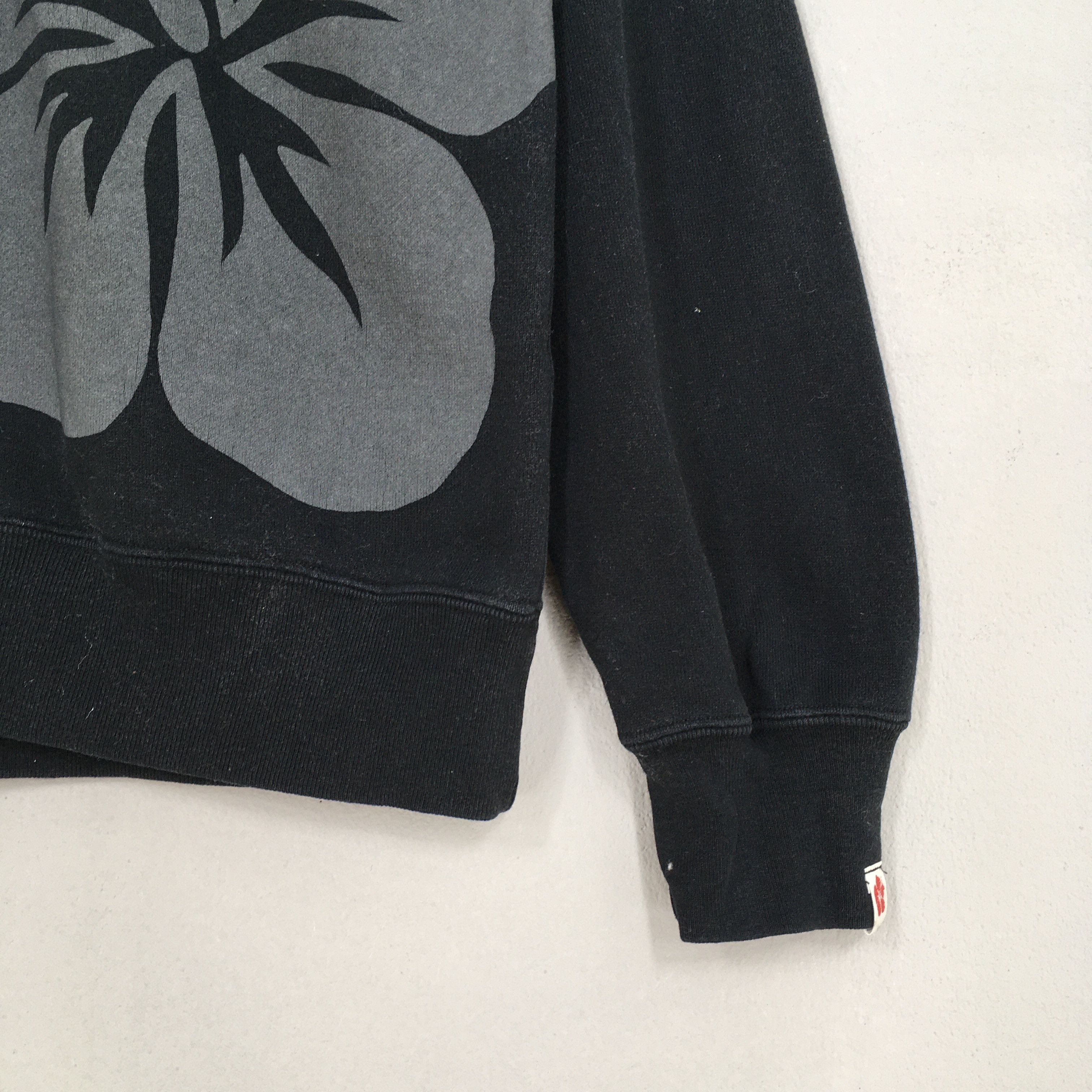 Japanese Brand Vintage Ryu Sports Hibiscus Flower Sweatshirt Medium Size US M / EU 48-50 / 2 - 3 Thumbnail