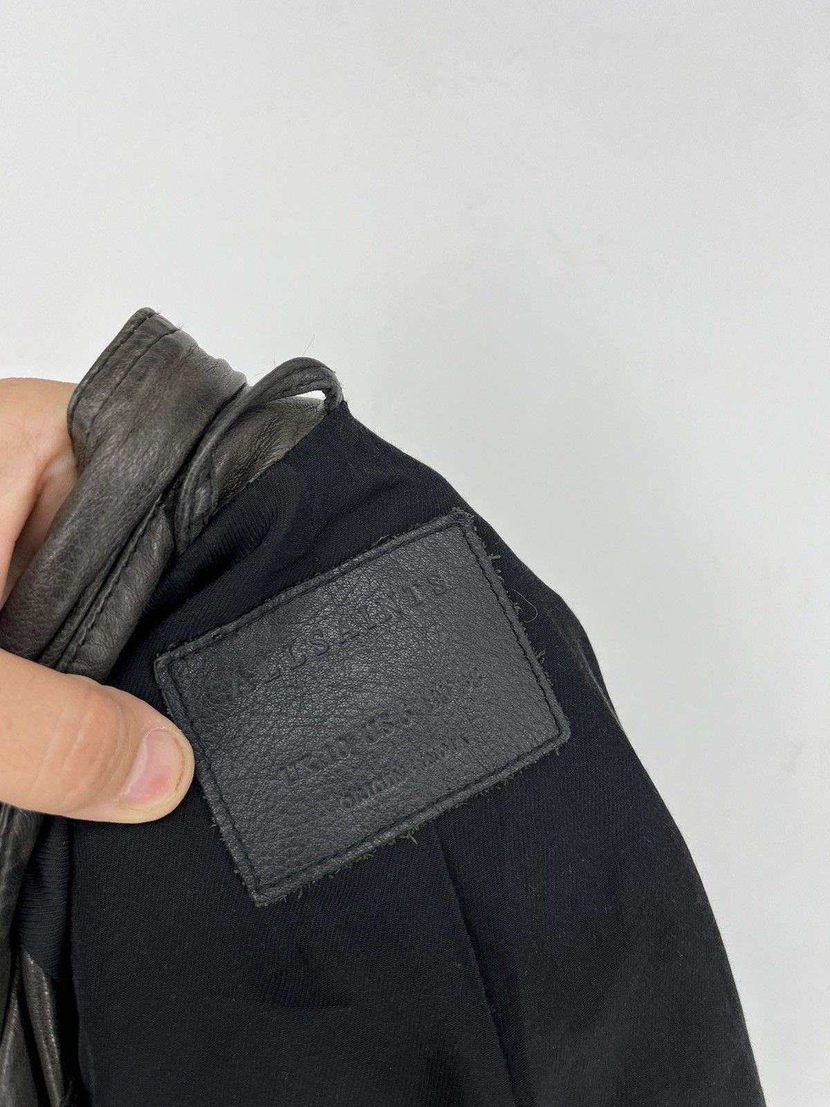 Allsaints Allsaints Leather Motorcycle Jacket Distressed original USA6 Size M / US 6-8 / IT 42-44 - 12 Thumbnail