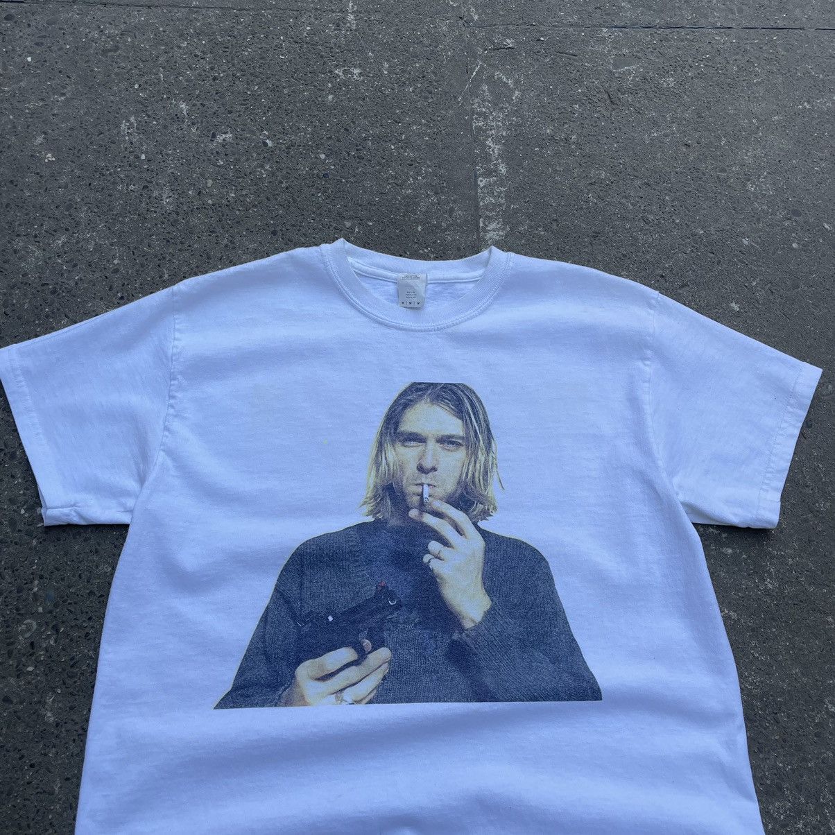 Vintage Vintage Kurt Cobain Smoke Metallica Rare Tee Size US M / EU 48-50 / 2 - 5 Thumbnail