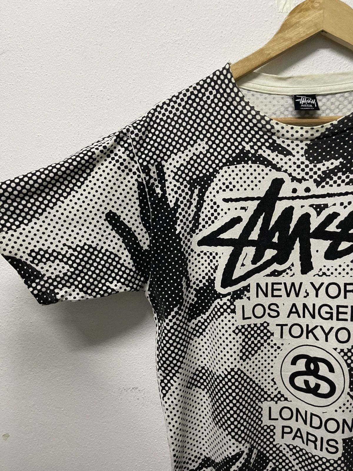 Stussy 2000s STUSSY WORLD TOUR FULLPRINT SHIRT RARE Size US M / EU 48-50 / 2 - 5 Thumbnail
