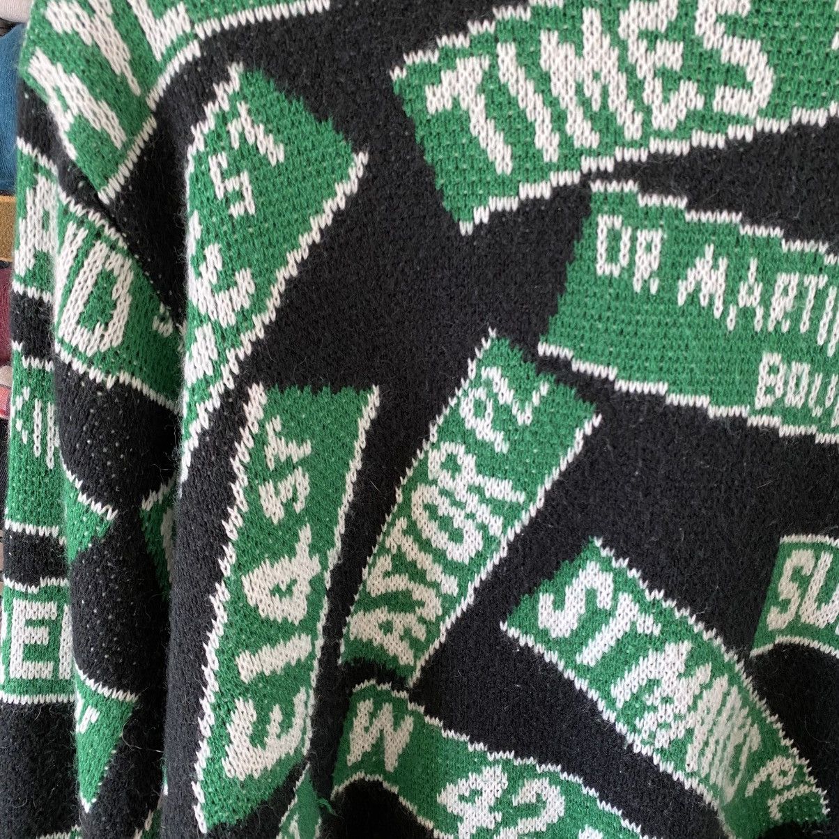 Supreme Supreme Street Signs Sweater Black 2021 Size US L / EU 52-54 / 3 - 5 Thumbnail
