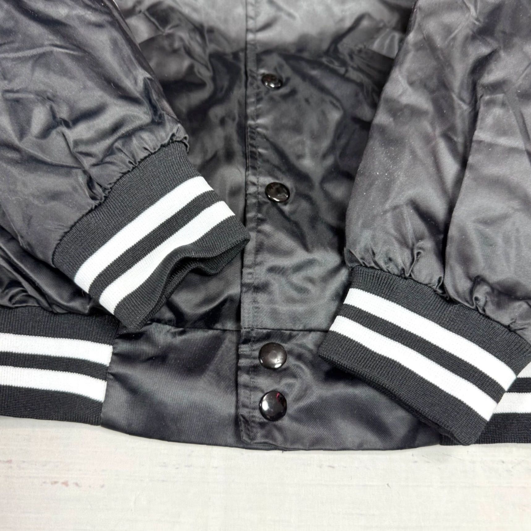 Alife Cardinal Mens Satin Jacket Size M Black Skate Life LES Snap Front Windbreaker Satin Jacket Mens Black Skate Life LES Snap Front Size US M / EU 48-50 / 2 - 7 Thumbnail