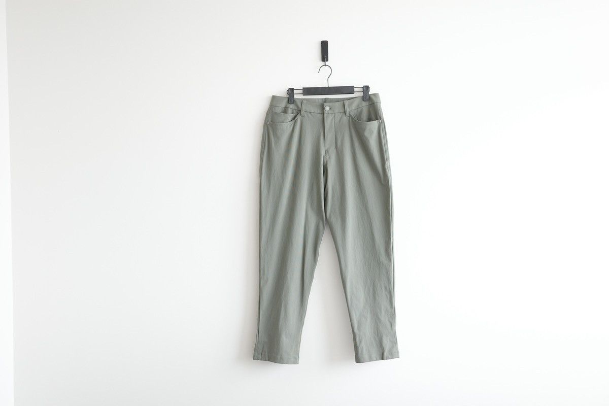 Lululemon ABC Relaxed-Fit 5 Pocket Pant Green Warpstreme Size US 30 Size US 30 / EU 46 - 1 Thumbnail