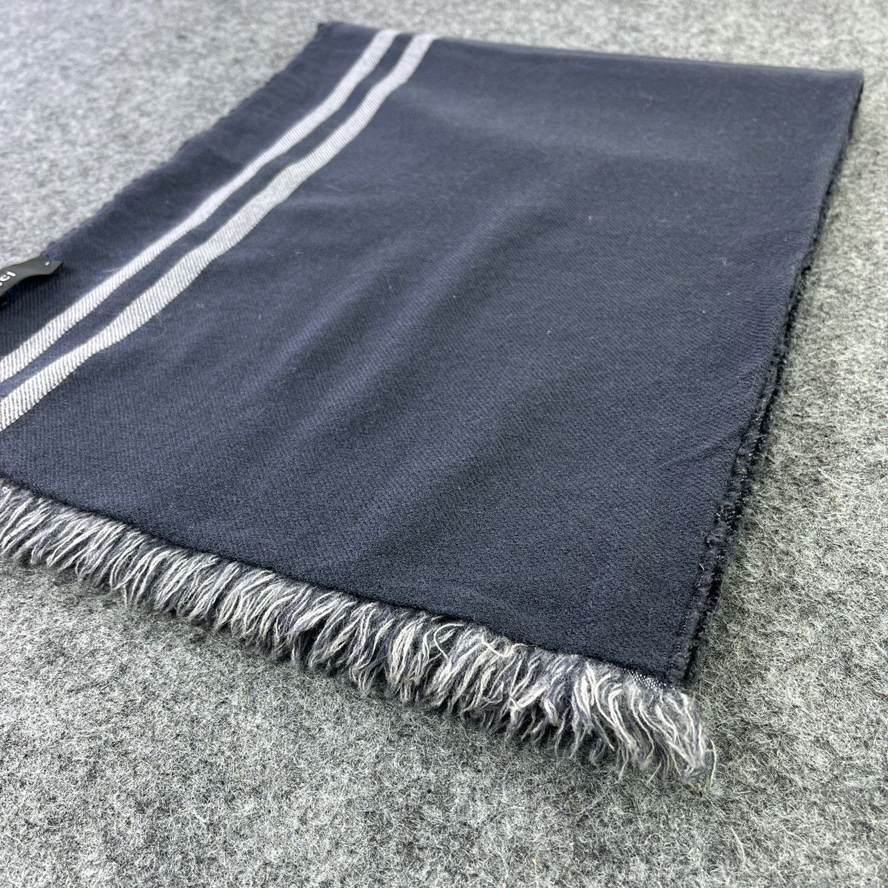 Gucci Gucci Scarf / Muffler / Neckwear T510 Size ONE SIZE - 11 Thumbnail