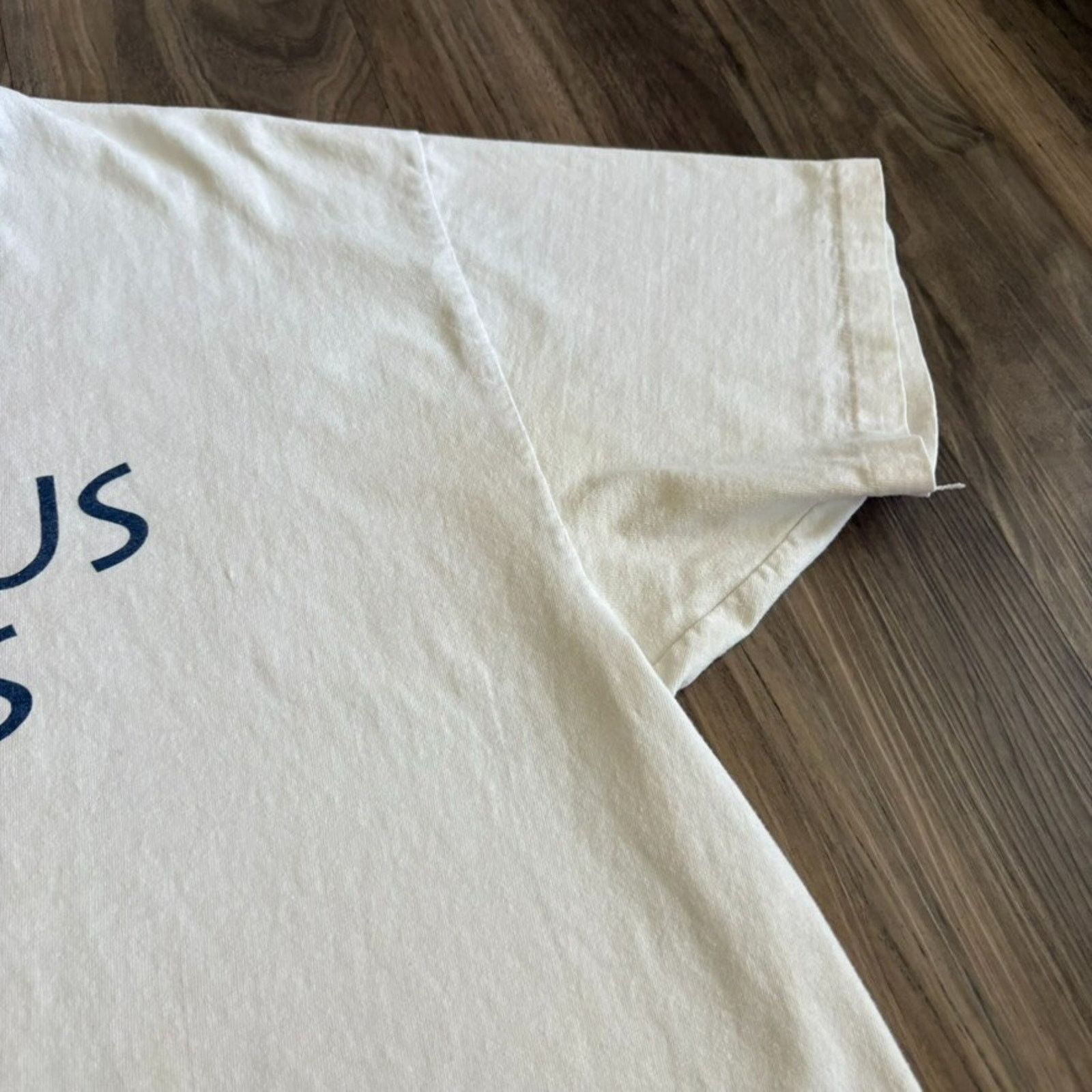 Vintage Vintage Daedalus Book Store T-Shirt Men's Size XL White Size US XL / EU 56 / 4 - 9 Thumbnail