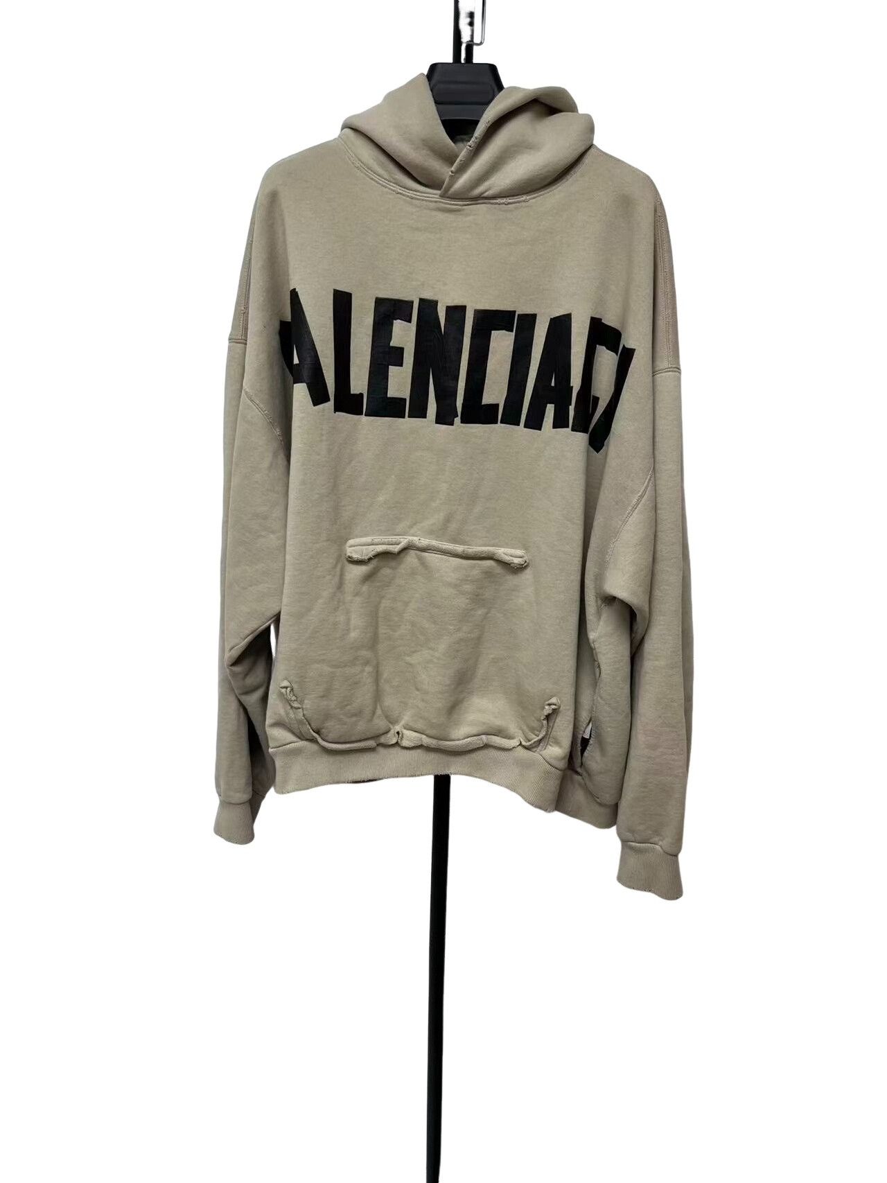 Balenciaga Balenciaga Tape Logo Hoodie XL Size US XL / EU 56 / 4 - 1 Thumbnail