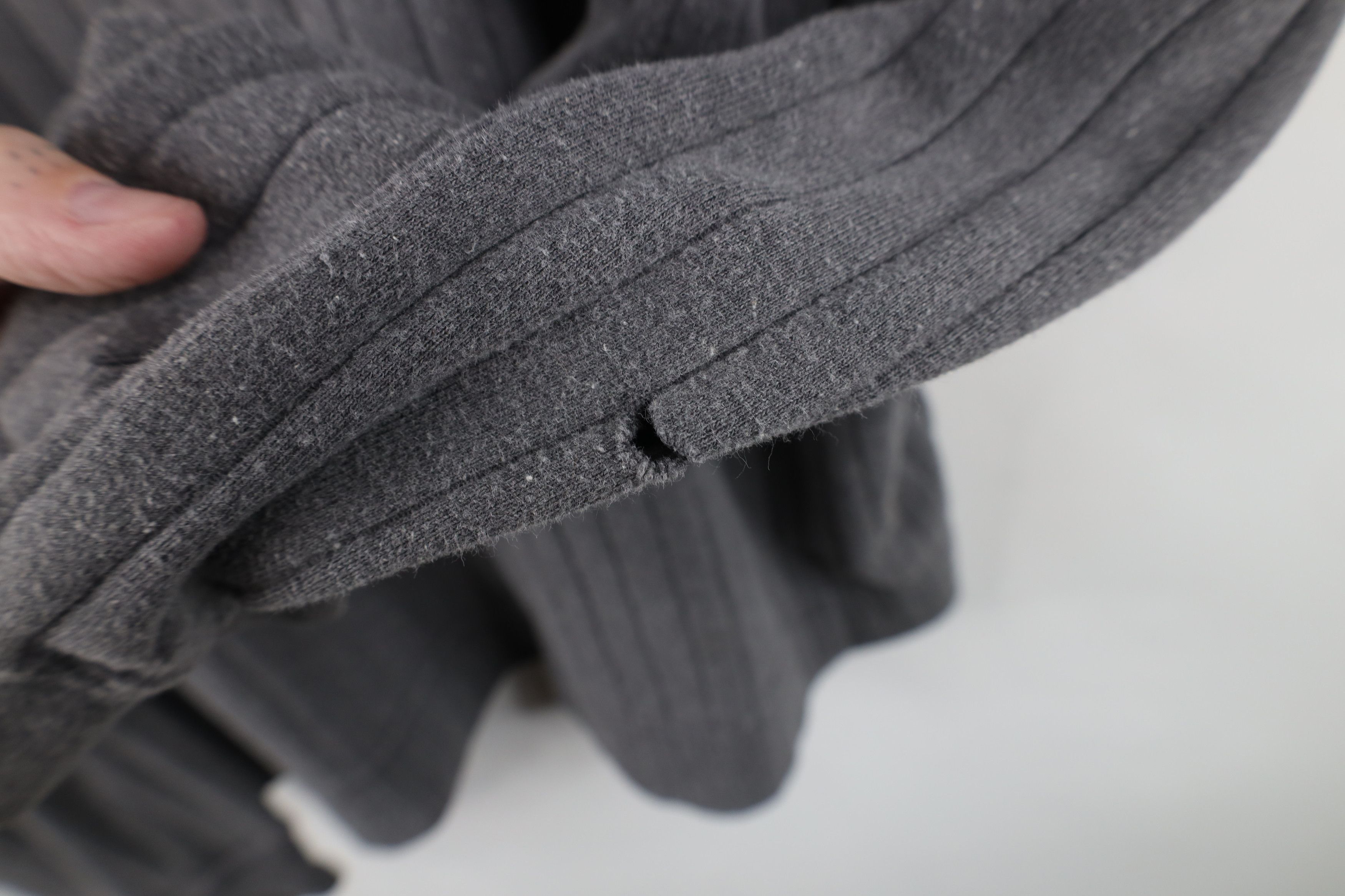 Vintage Vintage 90s Streetwear Heavyweight Ribbed Turtleneck Sweater Size US L / EU 52-54 / 3 - 5 Thumbnail
