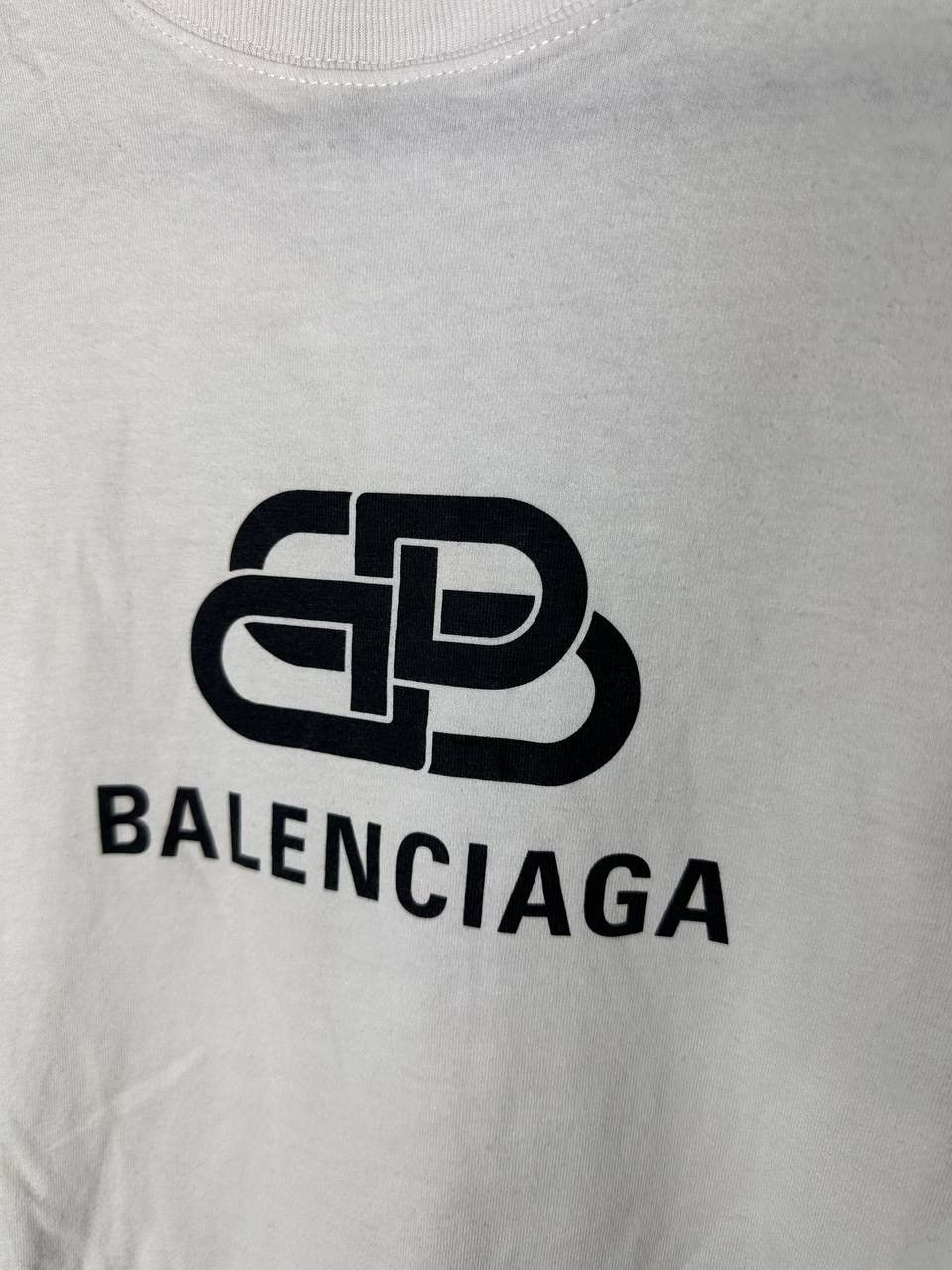 Balenciaga balenciaga bb tee Size US S / EU 44-46 / 1 - 2 Thumbnail