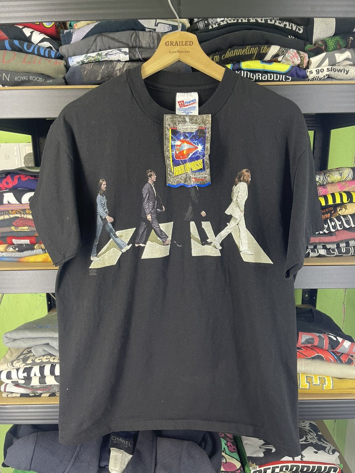 Band Tees vintage 1990s The Beatles "Abbey Road" t-shirt Winterland Size US L / EU 52-54 / 3 - 1 Thumbnail