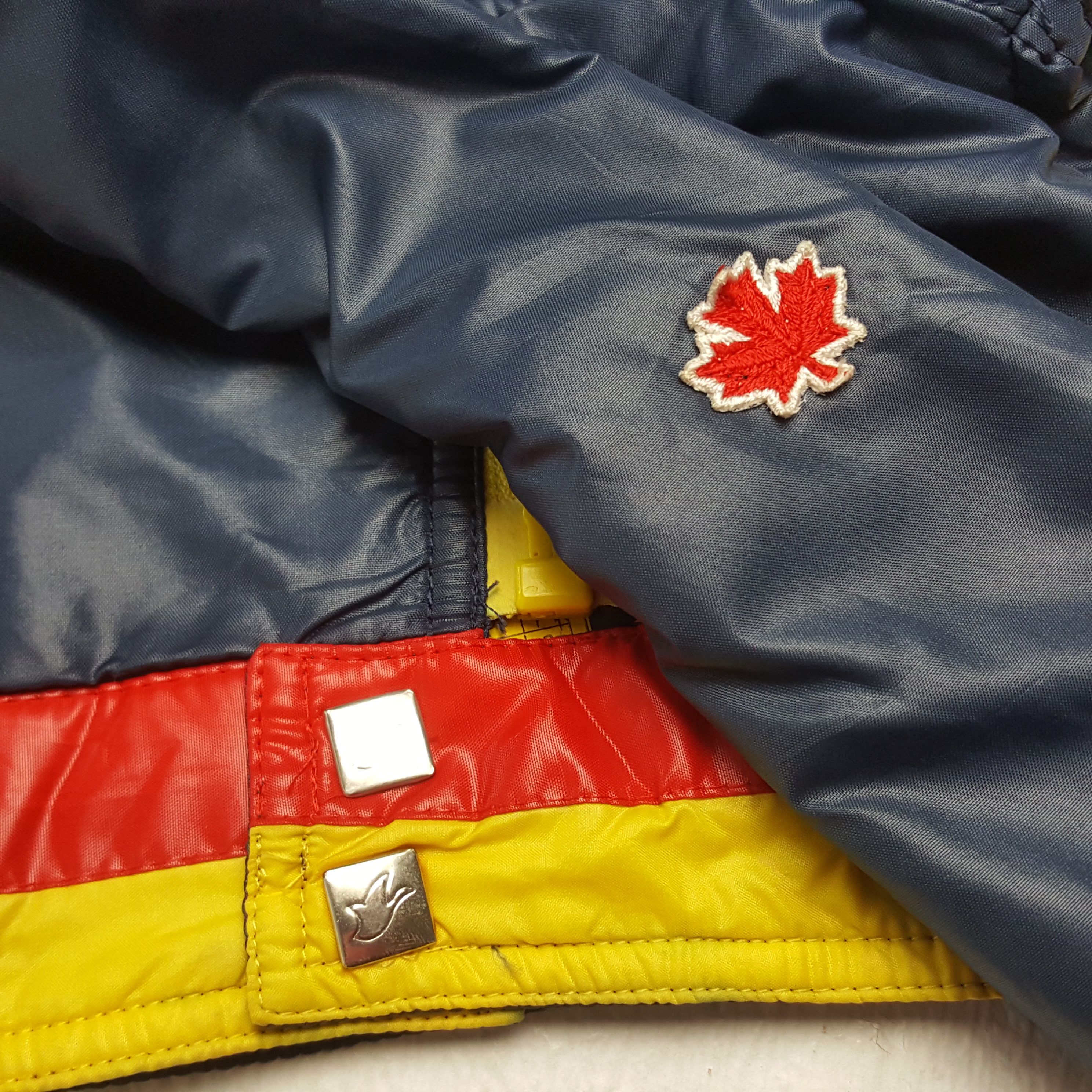 Vintage Vintage Pedigree Canada Outdoor Activity Winter Jacket Size US M / EU 48-50 / 2 - 9 Thumbnail