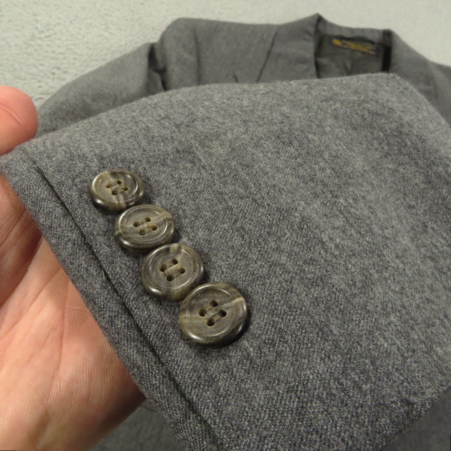 Brooks Brothers VINTAGE Brooks Brothers Blazer 42R Charcoal Wool Double-Breasted 6-Button Coat USA Mens Jacket Size 42R - 2 Thumbnail