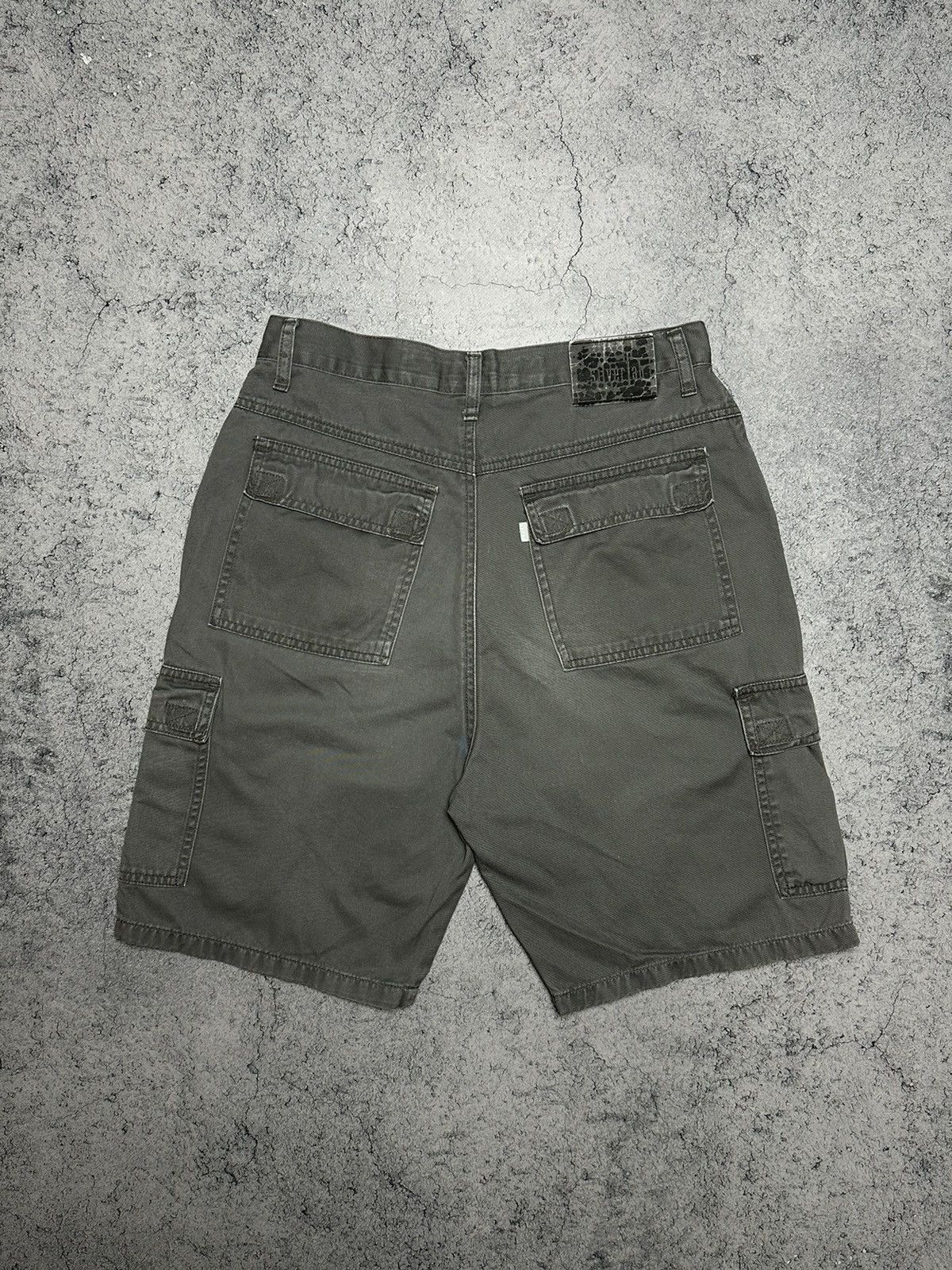 Levi's Vintage Levi’s Silver Tab Khakis Baggy Cargo Shorts Size US 30 / EU 46 - 4 Thumbnail