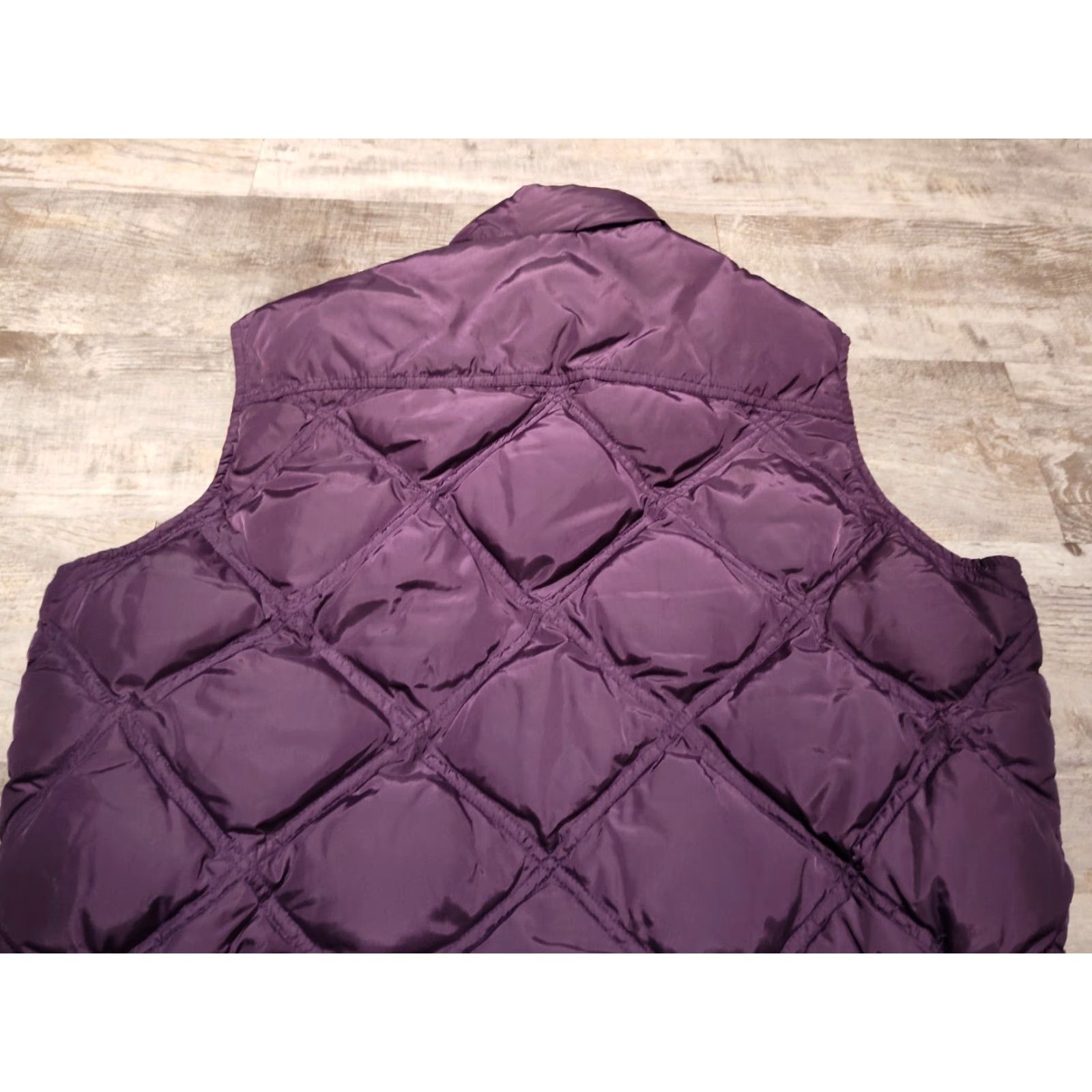 Eddie Bauer Eddie Bauer Women Goose Down Filling Quilted Puffer Vest Sz M Purple Read Size M / US 6-8 / IT 42-44 - 7 Thumbnail