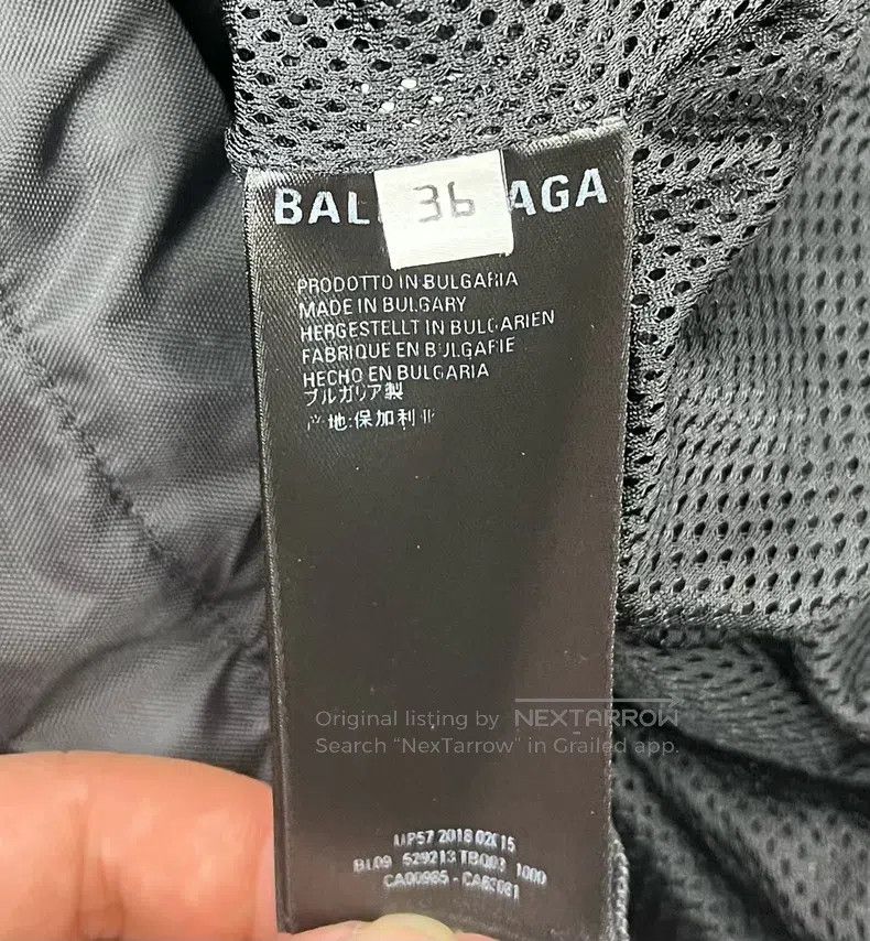 Balenciaga Balenciaga Black letter print logo stand collar zip-up lon Size XS / US 0-2 / IT 36-38 - 4 Thumbnail