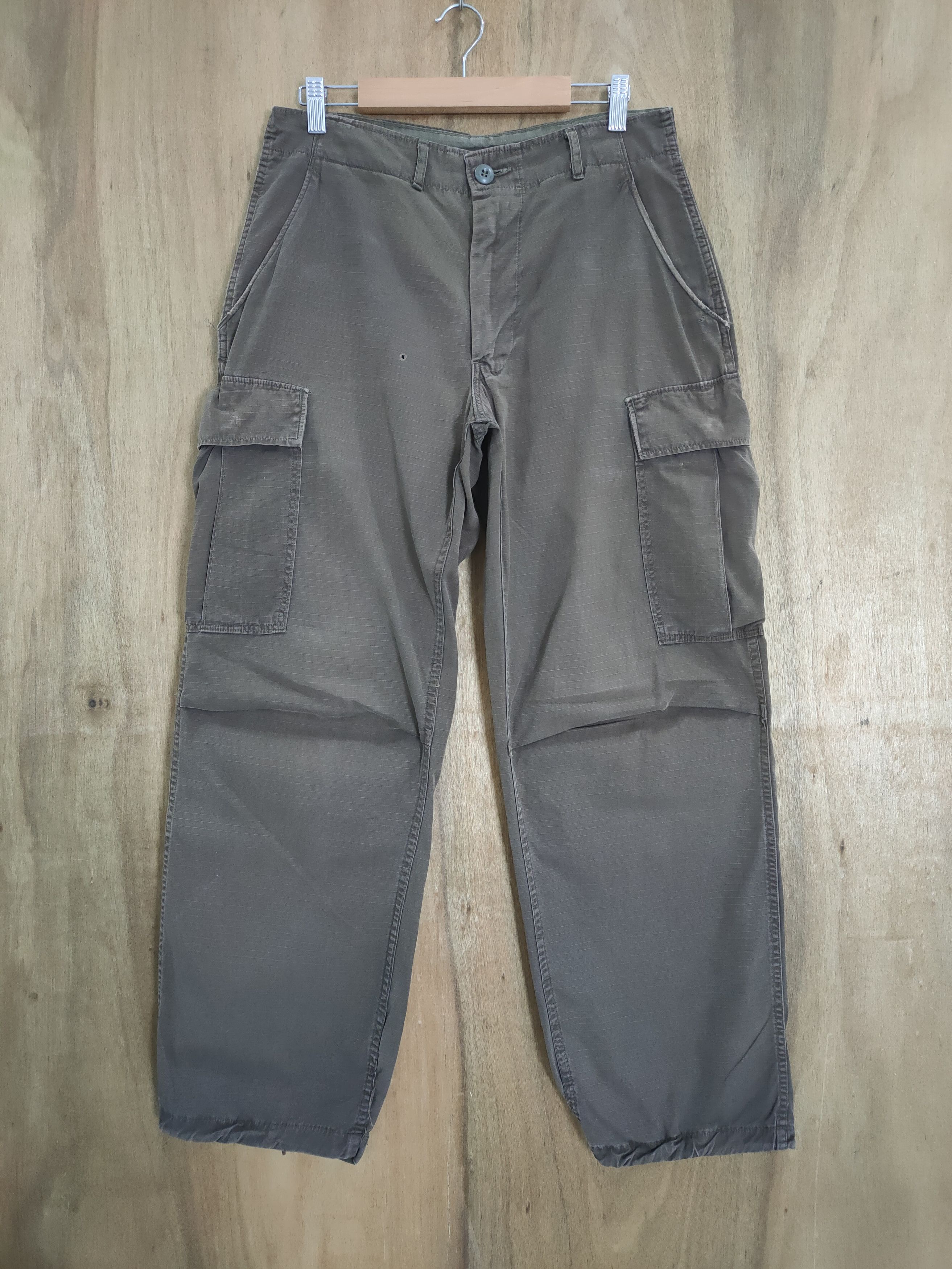 Japanese Brand VINTAGE MILITARY BROWN FADED CARGO PANTS Size US 30 / EU 46 - 2 Thumbnail