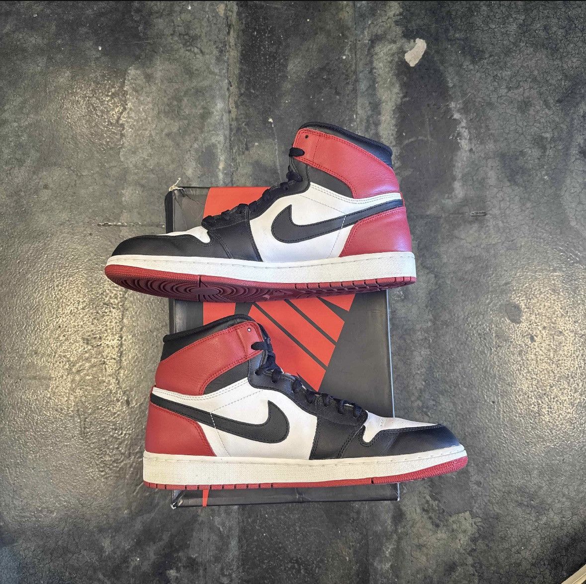 Nike Jordan 1 Blacktoe (2013) Size US 12 / EU 45 - 2 Thumbnail