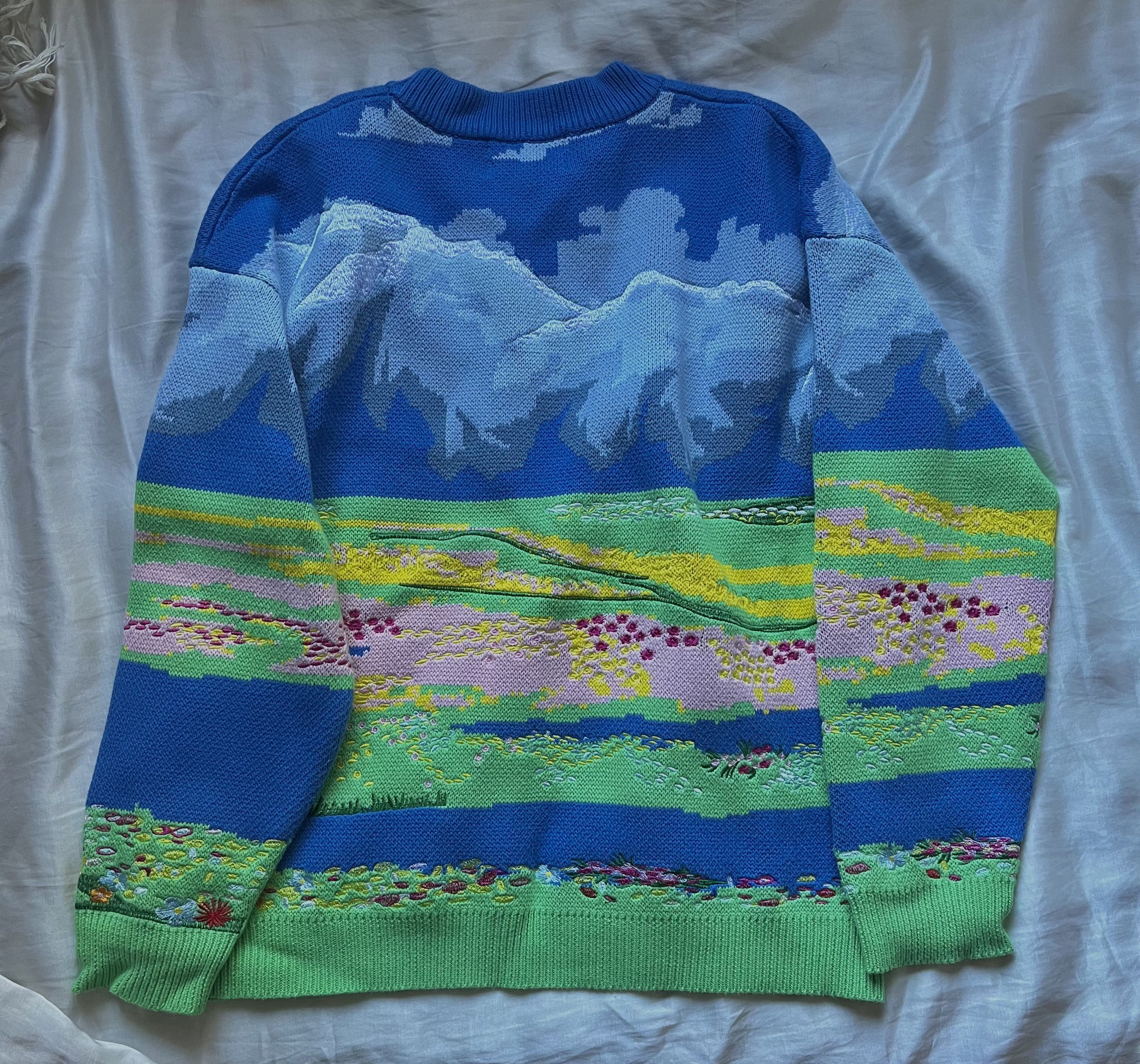 YITAI Secret garden Embroidery Sweater Size US S / EU 44-46 / 1 - 2 Thumbnail
