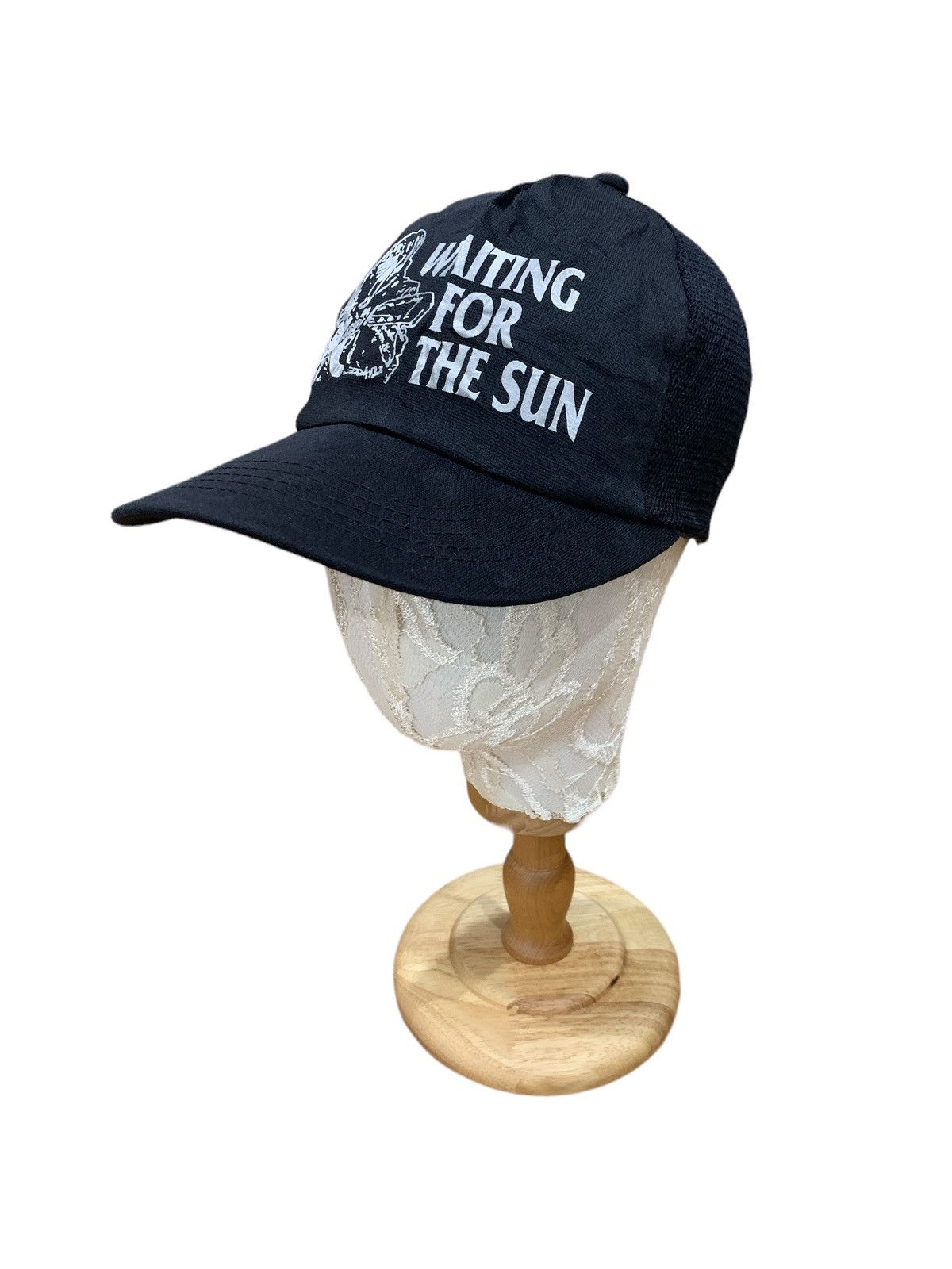 Hysteric Glamour HYSTERIC GLAMOUR WAITING FOR THE SUN TRUCKER CAP HAT Size ONE SIZE - 2 Thumbnail
